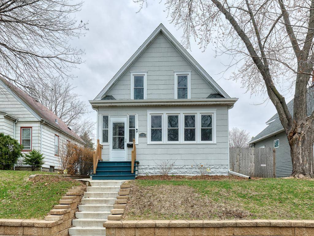 Saint Paul, MN 55104,1183 Thomas AVE