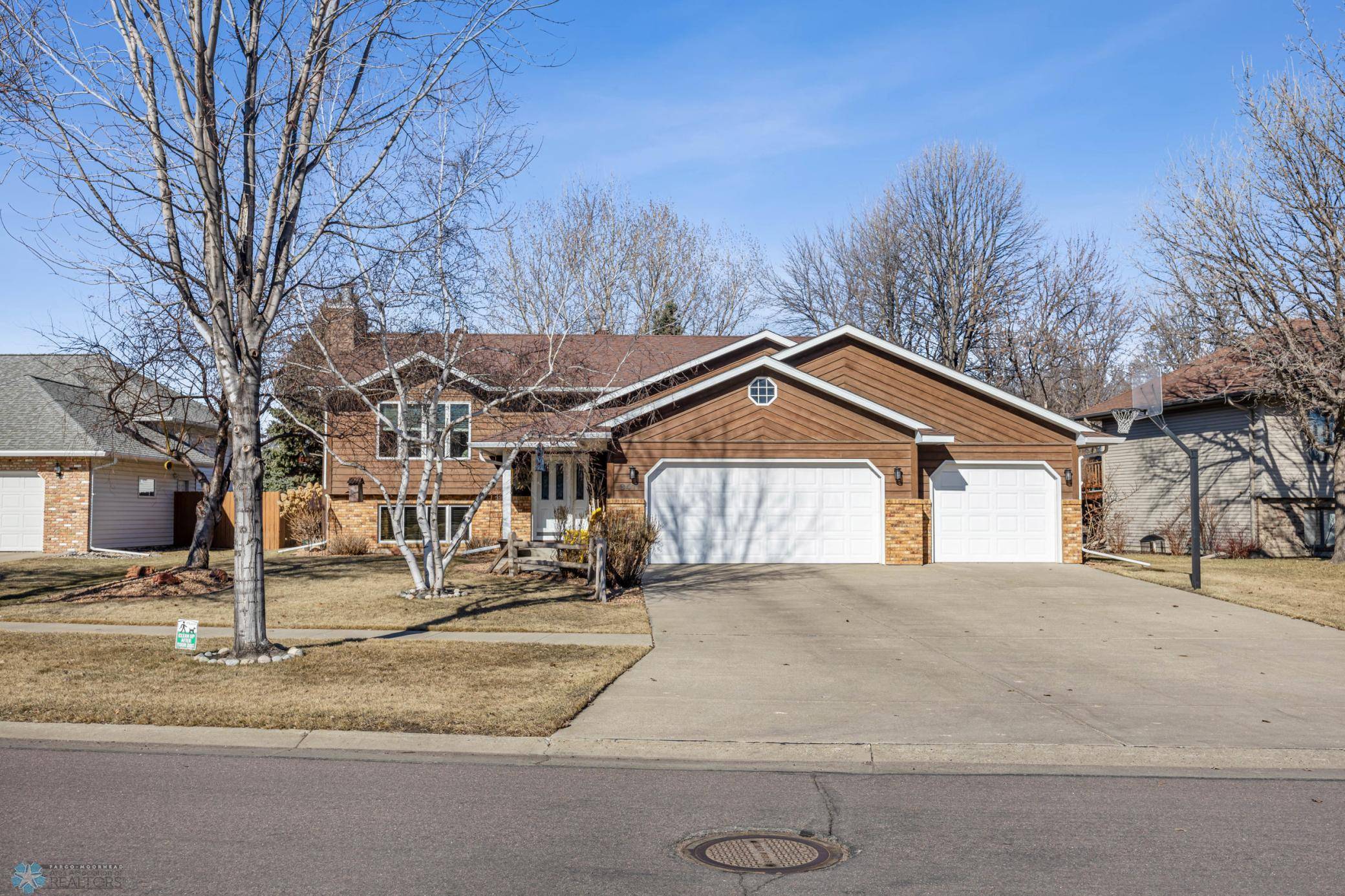 Fargo, ND 58104,3411 22nd ST S