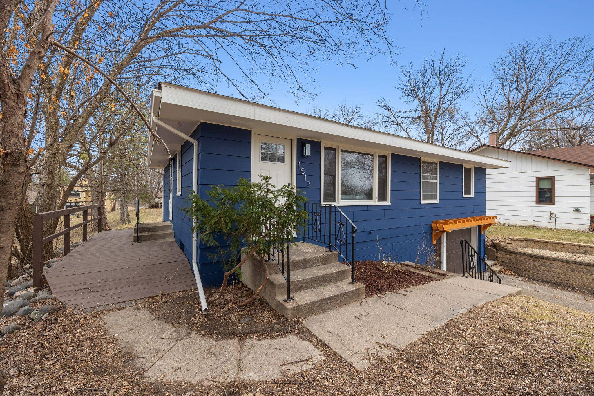 Golden Valley, MN 55427,1517 Aquila AVE N