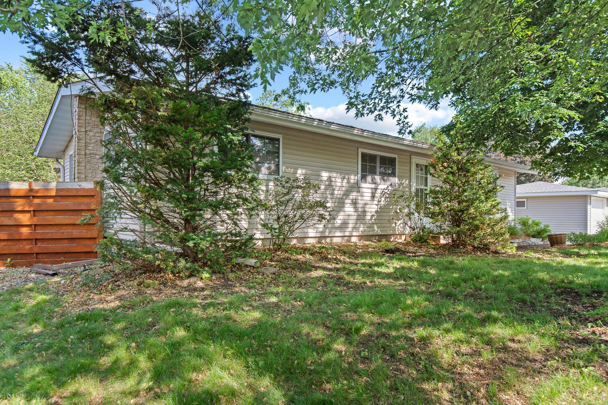 Hudson, WI 54016,310 Arch ST