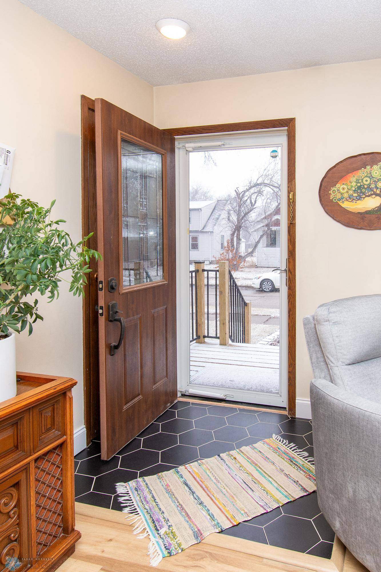 Fargo, ND 58103,455 16th AVE S