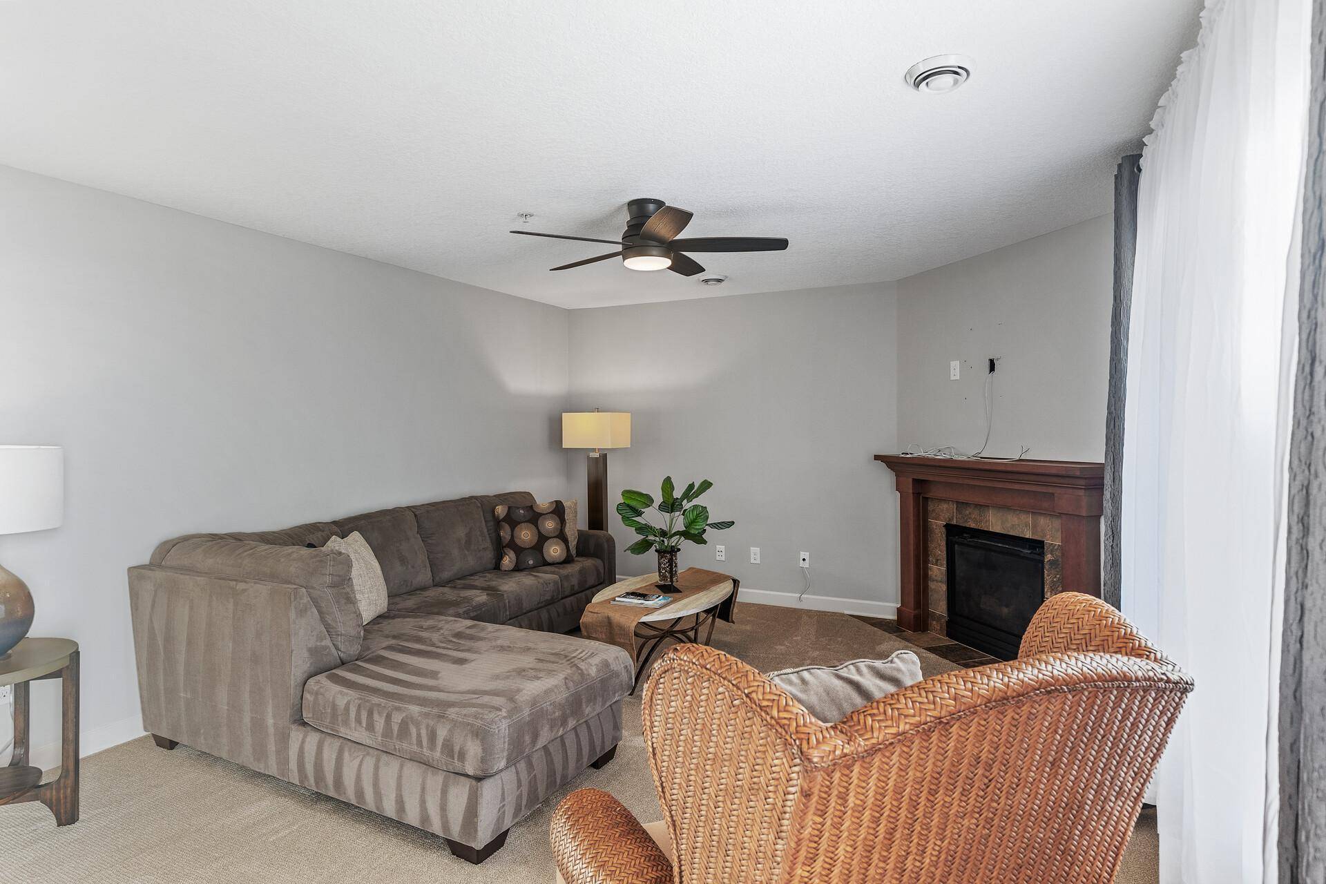 Eagan, MN 55123,3403 Chestnut LN