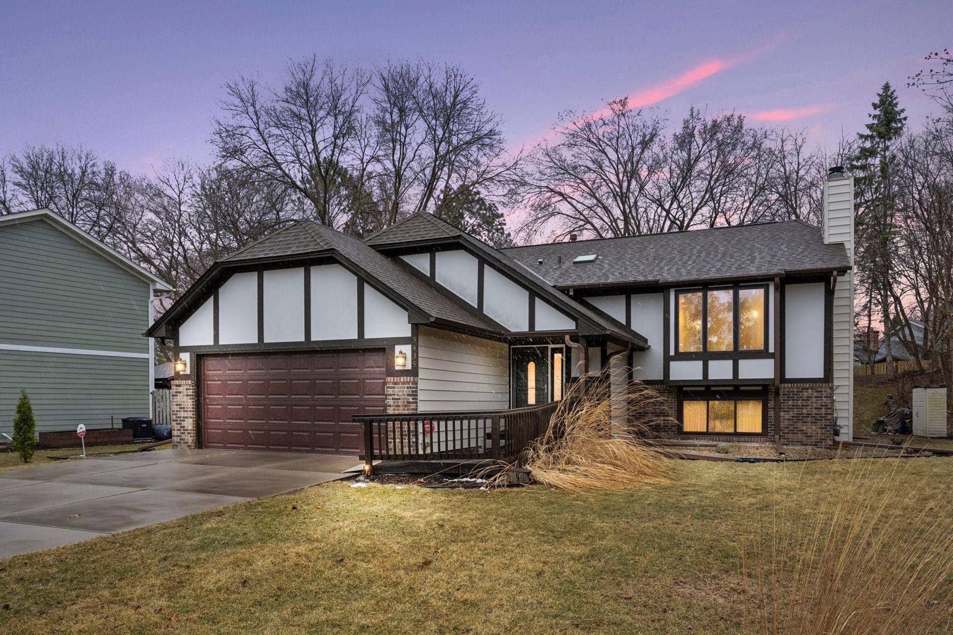 Plymouth, MN 55442,5435 Norwood LN N