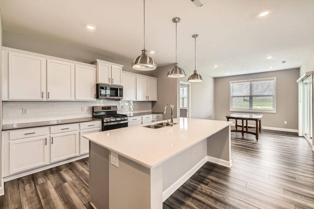 Dayton, MN 55369,10955 Glacier LN N