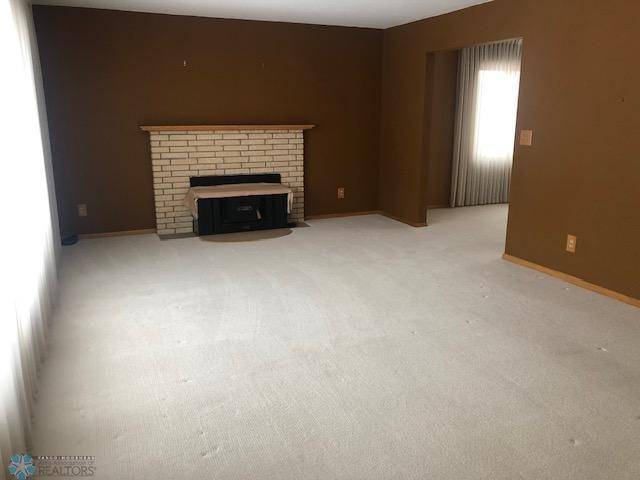 Fargo, ND 58102,2902 3rd ST N