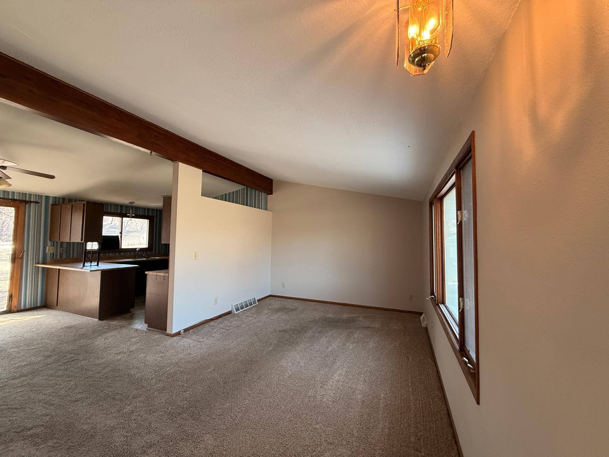 Appleton, MN 56208,528 W Sorenson AVE