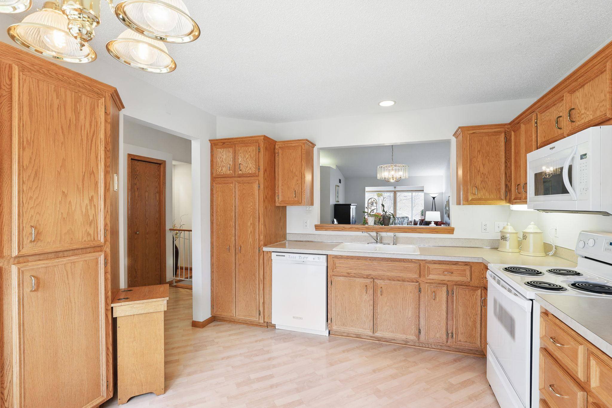 Apple Valley, MN 55124,12879 Glen WAY