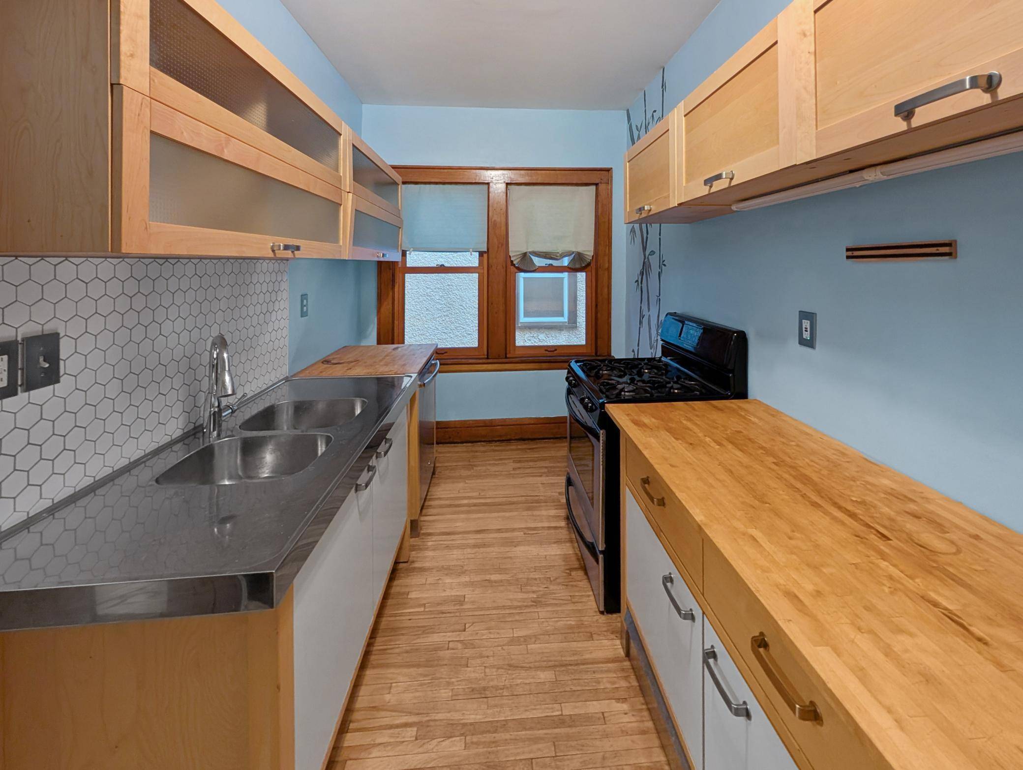 Minneapolis, MN 55407,3441 Portland AVE #2