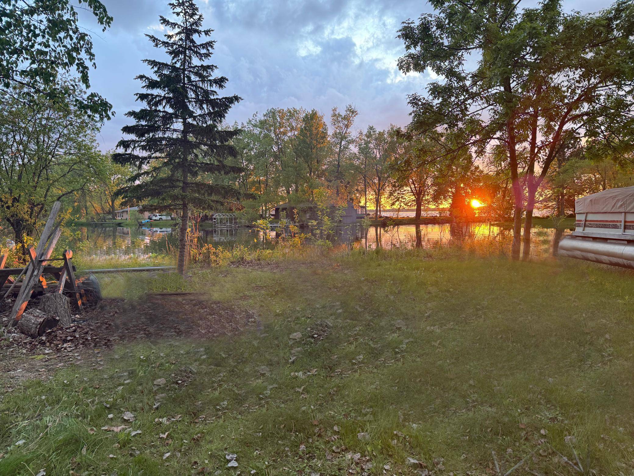 Battle Lake, MN 56515,27371 Blarney TRL