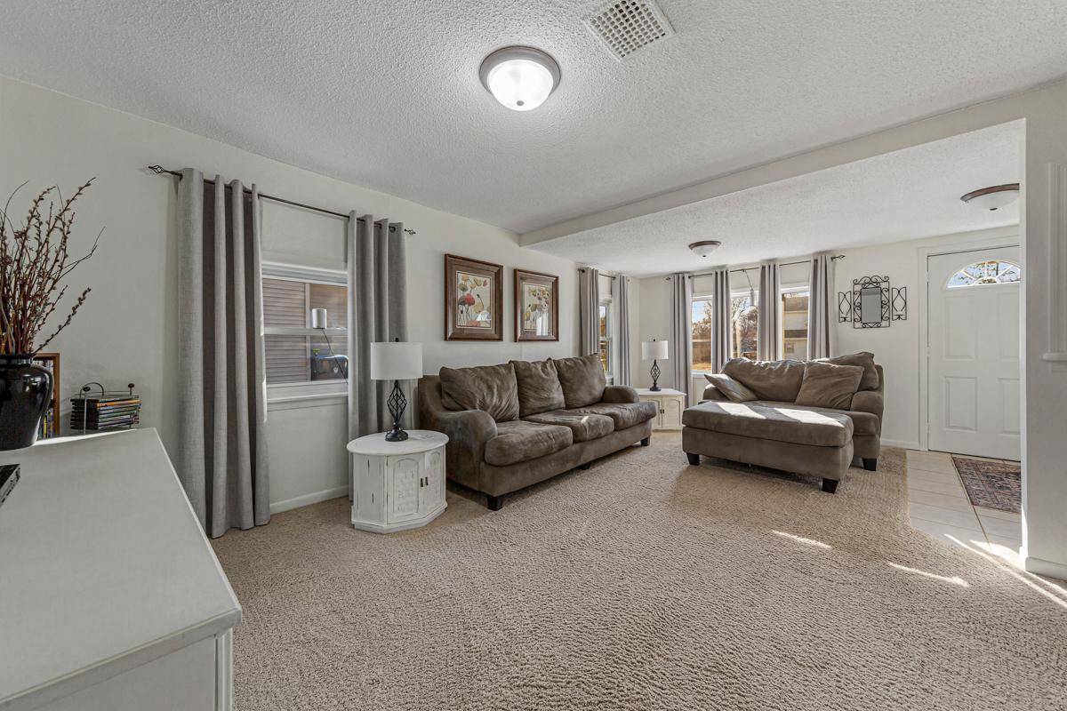 Mankato, MN 56001,1715 2nd AVE