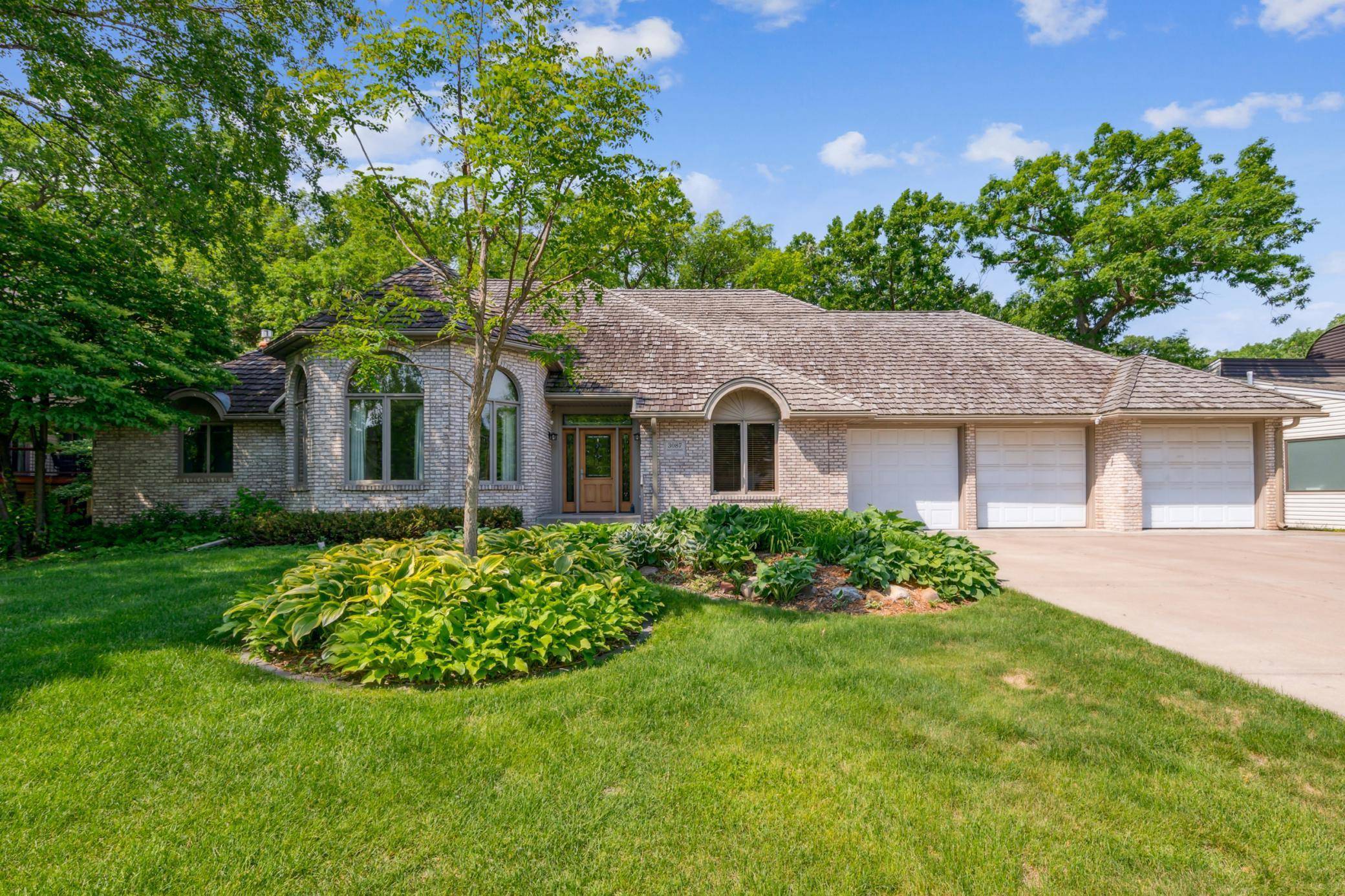 New Brighton, MN 55112,3087 Brookshire LN