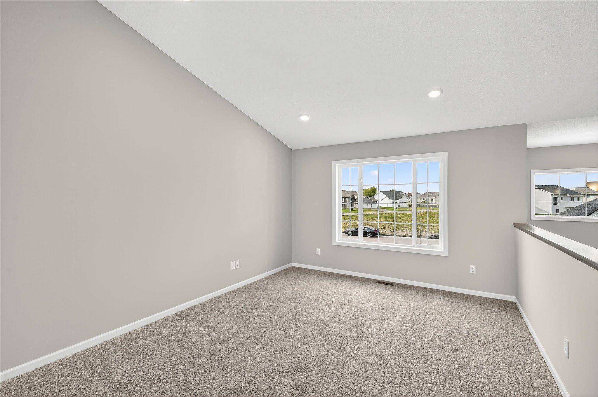 Waverly, MN 55390,1004 Brandenburg CIR