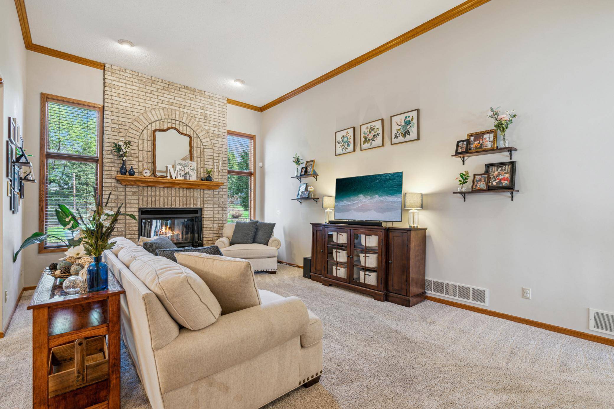 North Saint Paul, MN 55109,2187 14th AVE E