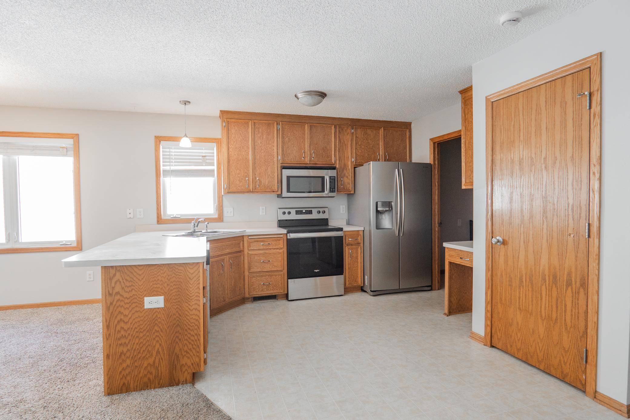 Savage, MN 55372,15174 Cates Lake DR