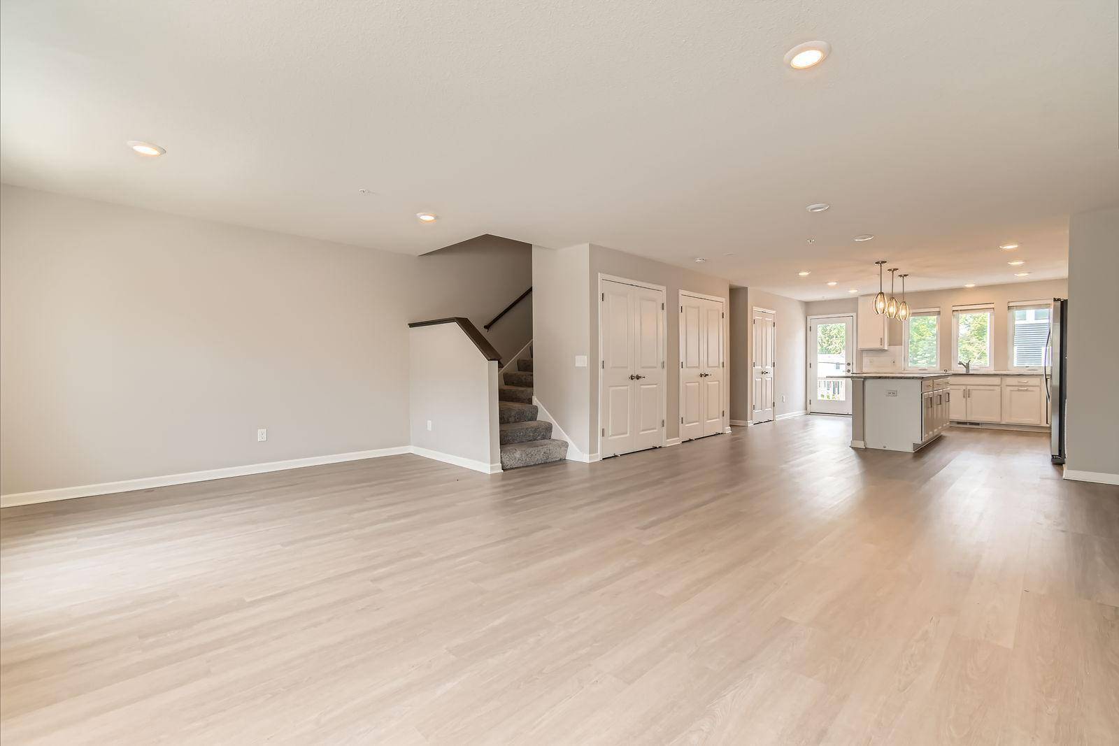 New Brighton, MN 55112,625 Village DR