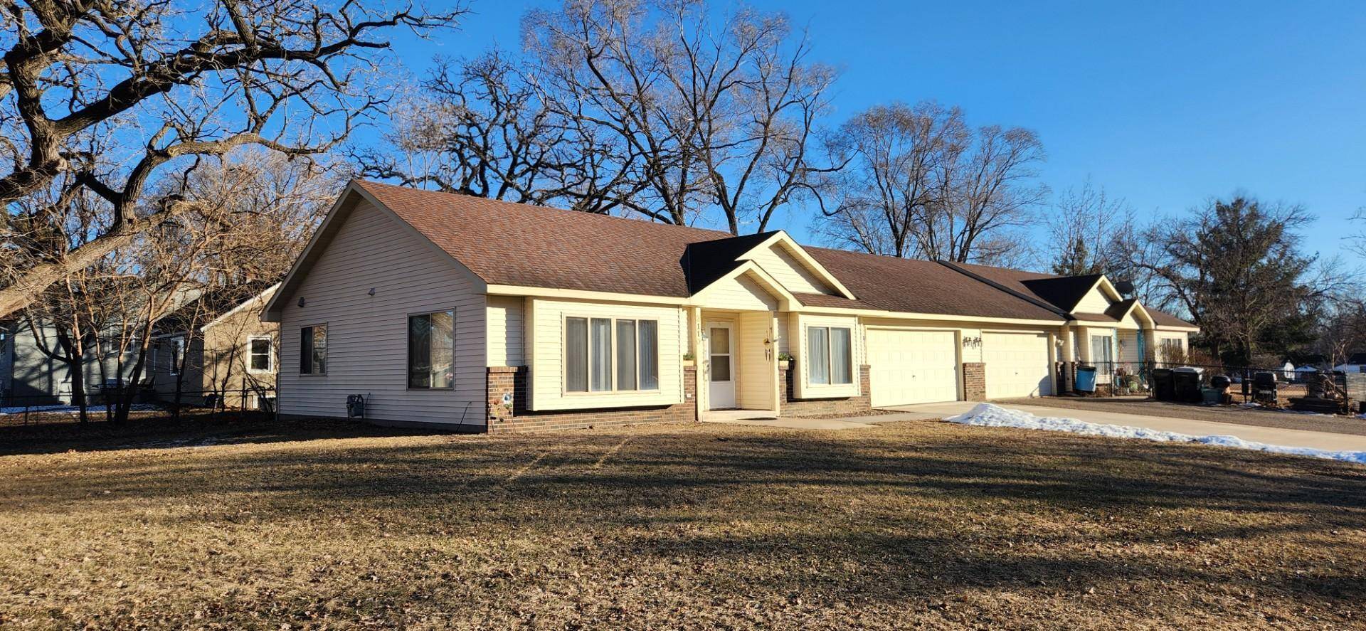 Anoka, MN 55303,2110 Green AVE