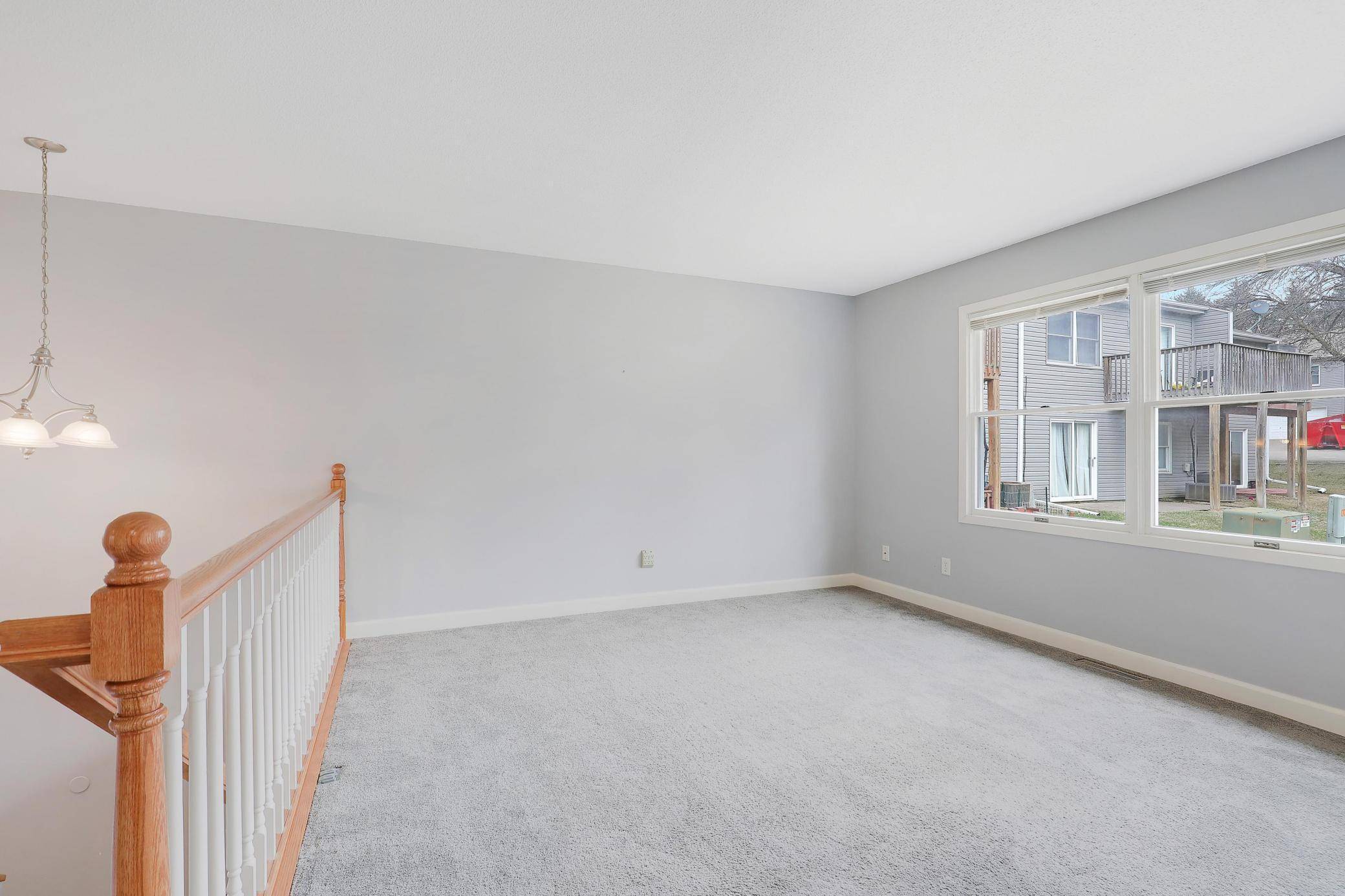 Savage, MN 55378,5478 Egan DR