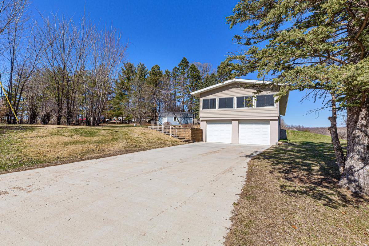 Faribault, MN 55021,8992 Shields Lake PATH