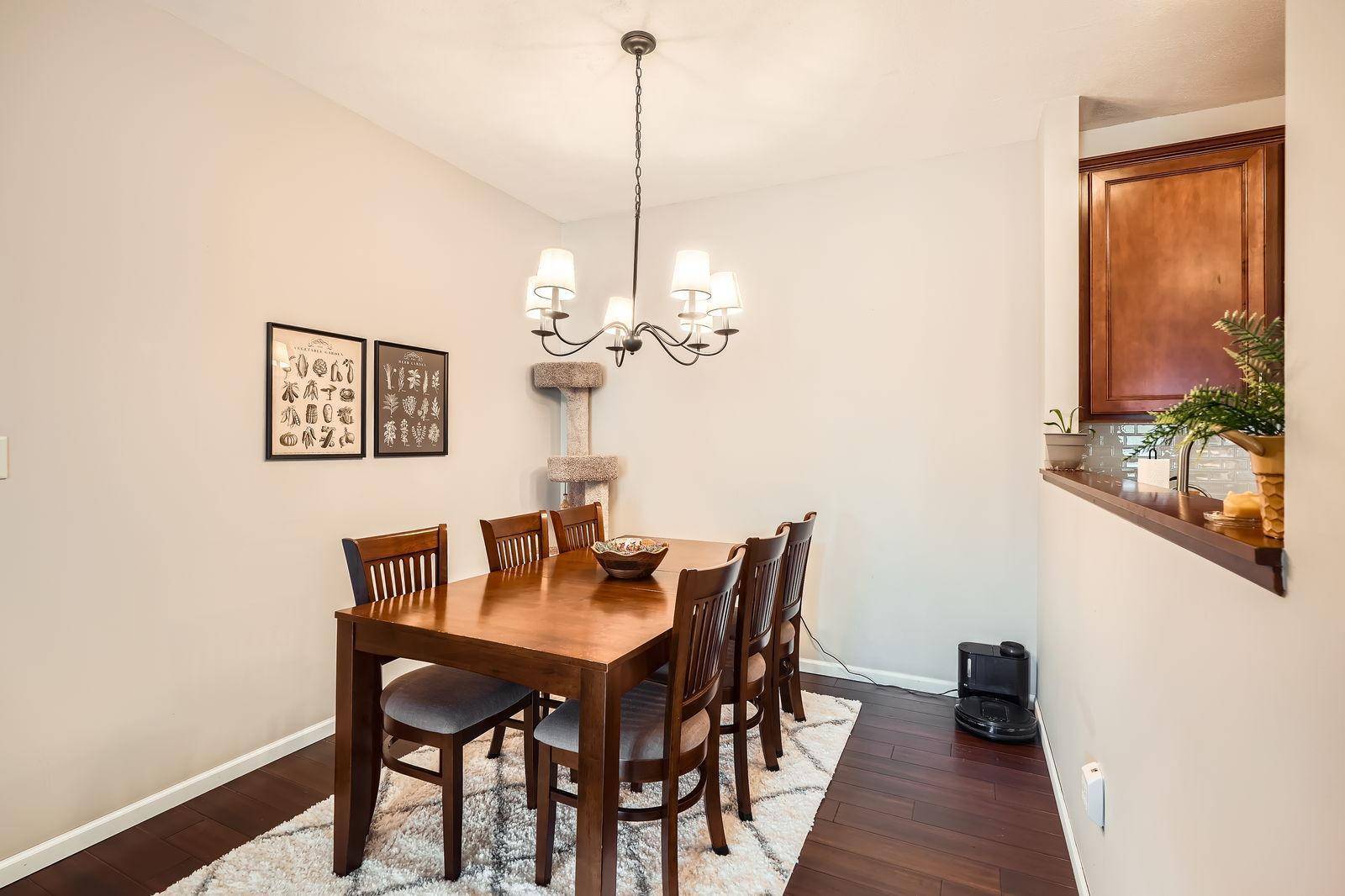 Eden Prairie, MN 55347,12693 Collegeview DR #201
