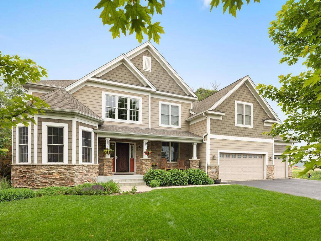 Prior Lake, MN 55379,16260 Berens CT