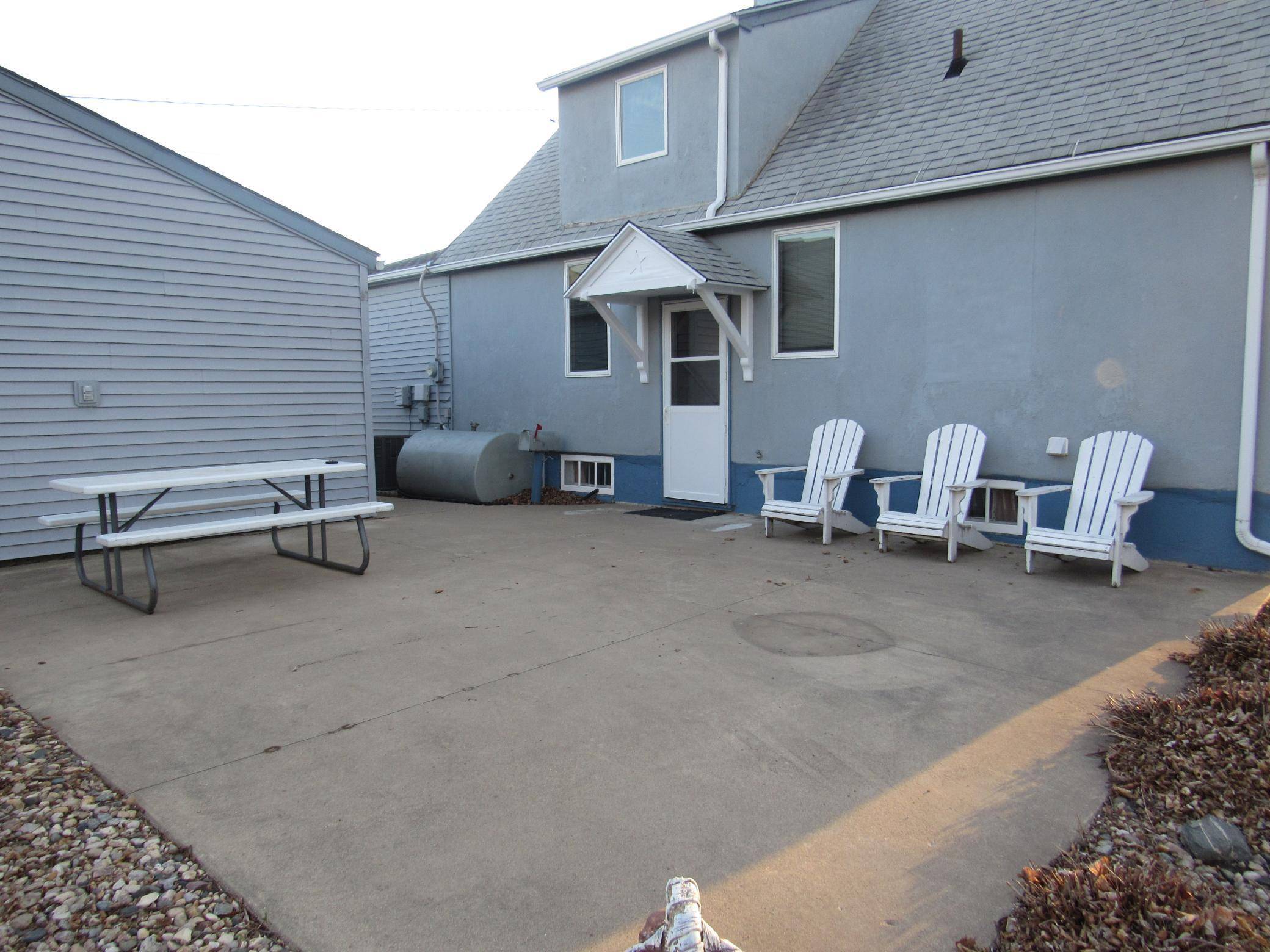 Fulda, MN 56131,602 N Baltimore AVE