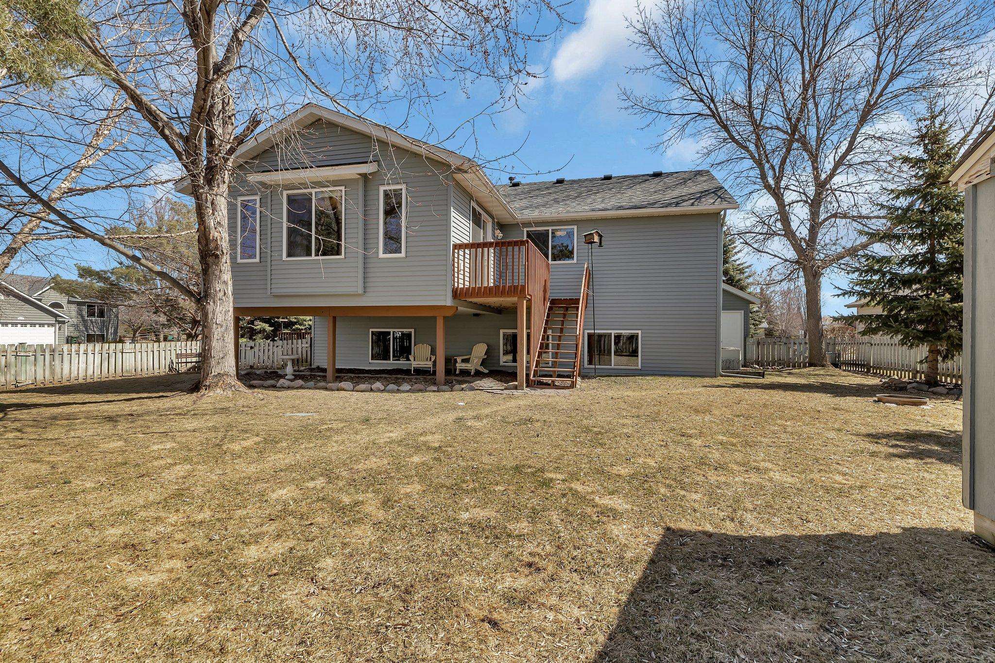Sartell, MN 56377,305 16th AVE N