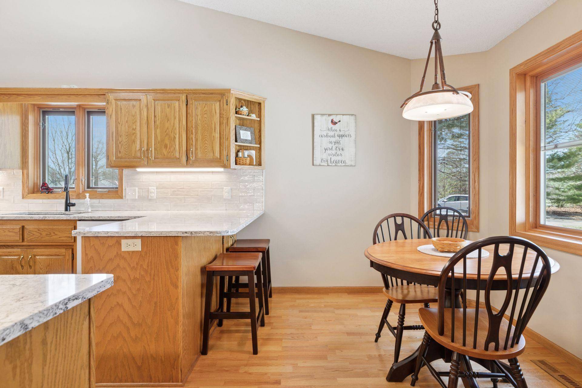 Roseville, MN 55113,730 Emerald RDG