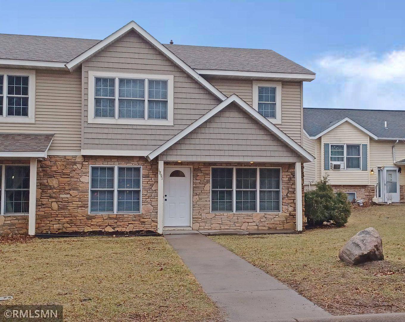 Saint Paul, MN 55119,1891 Garden WAY