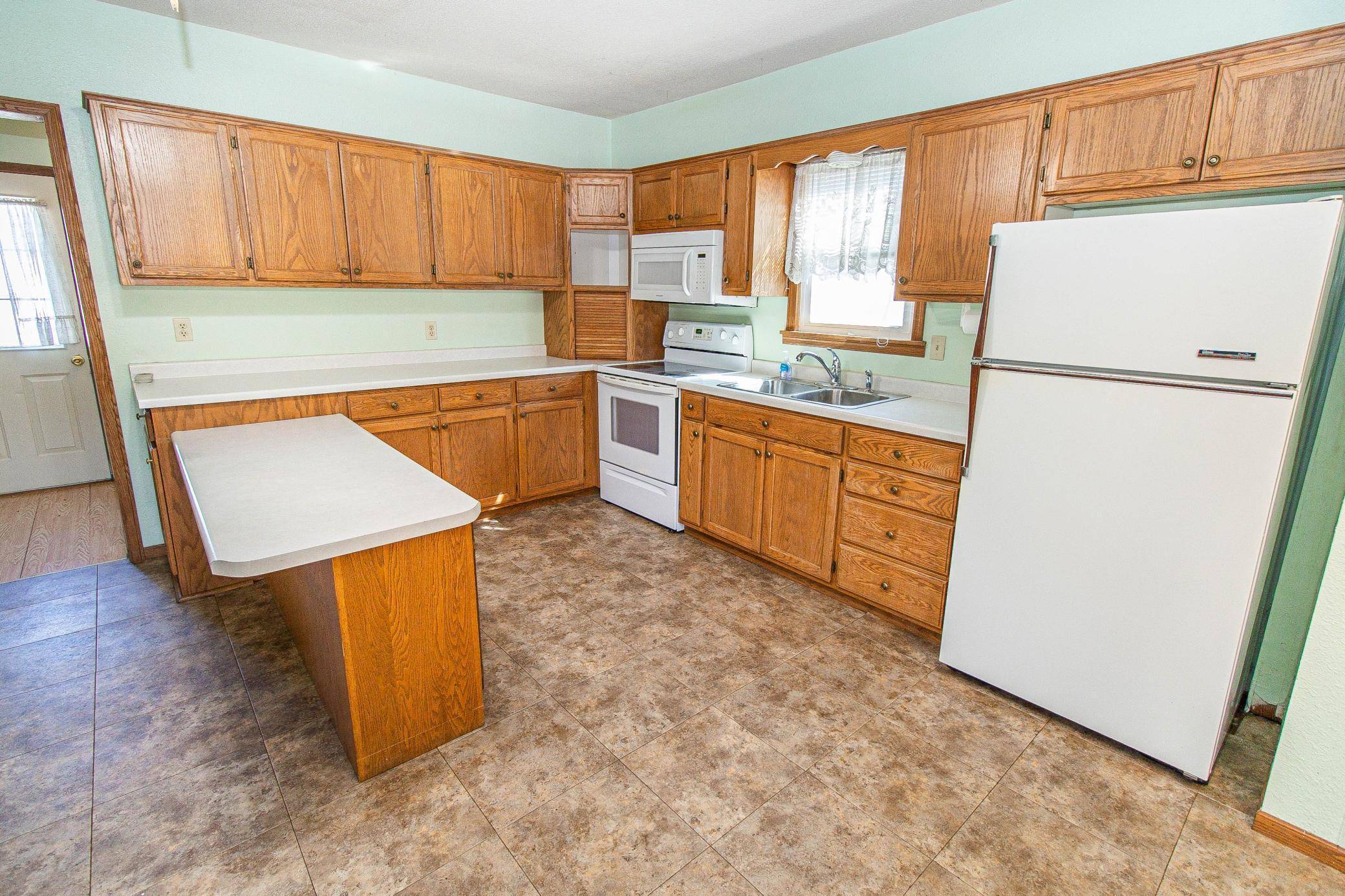 Saint Cloud, MN 56303,304 23rd AVE N