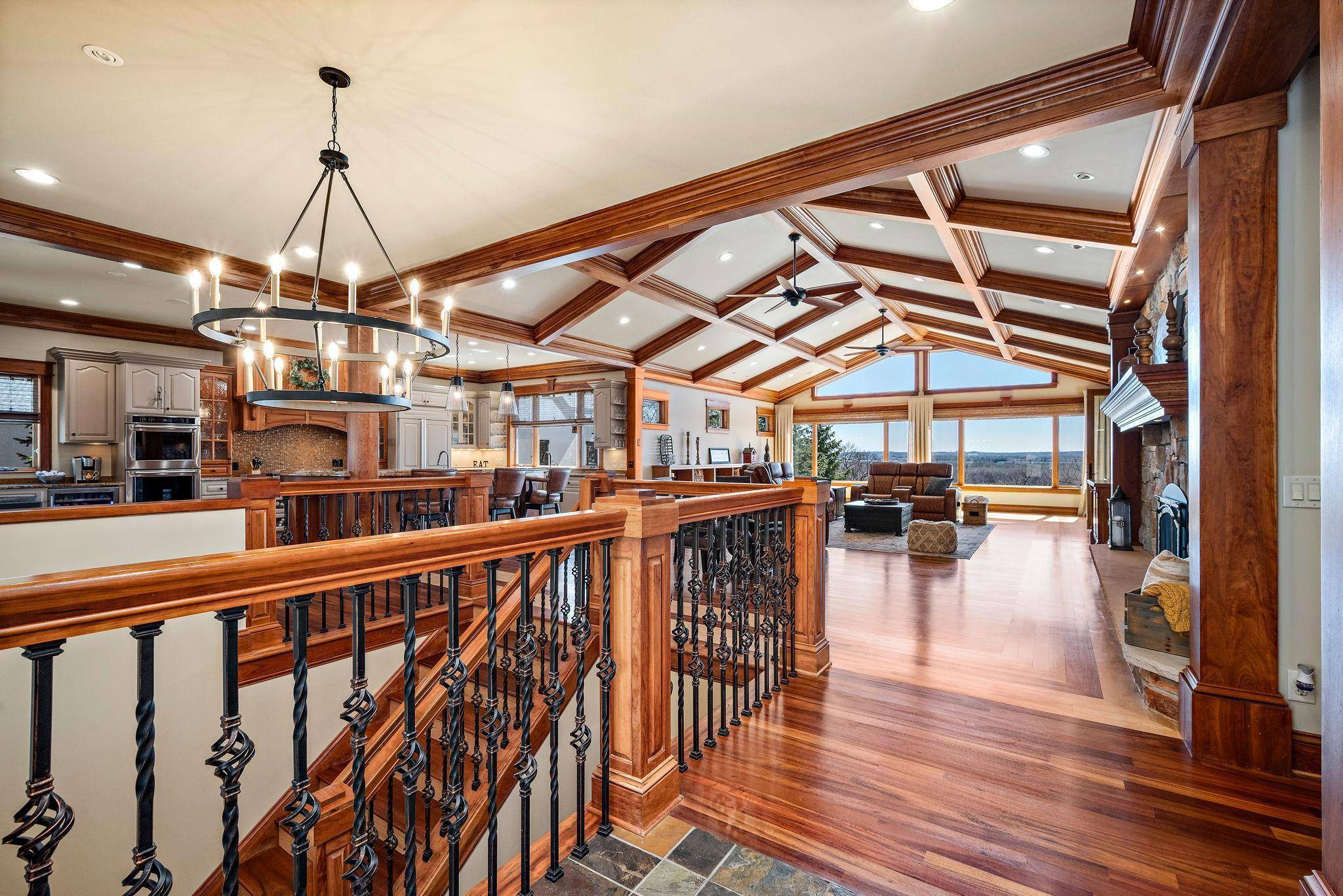 Eden Prairie, MN 55347,9995 Dell RD