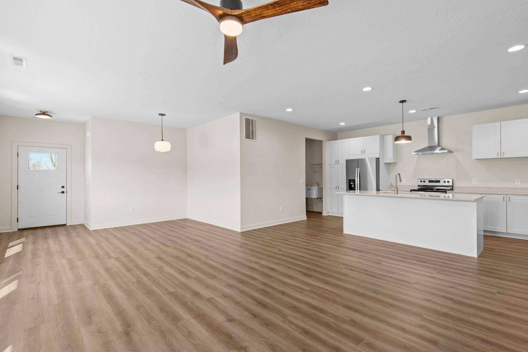 Waverly, MN 55390,301 61st ST SW