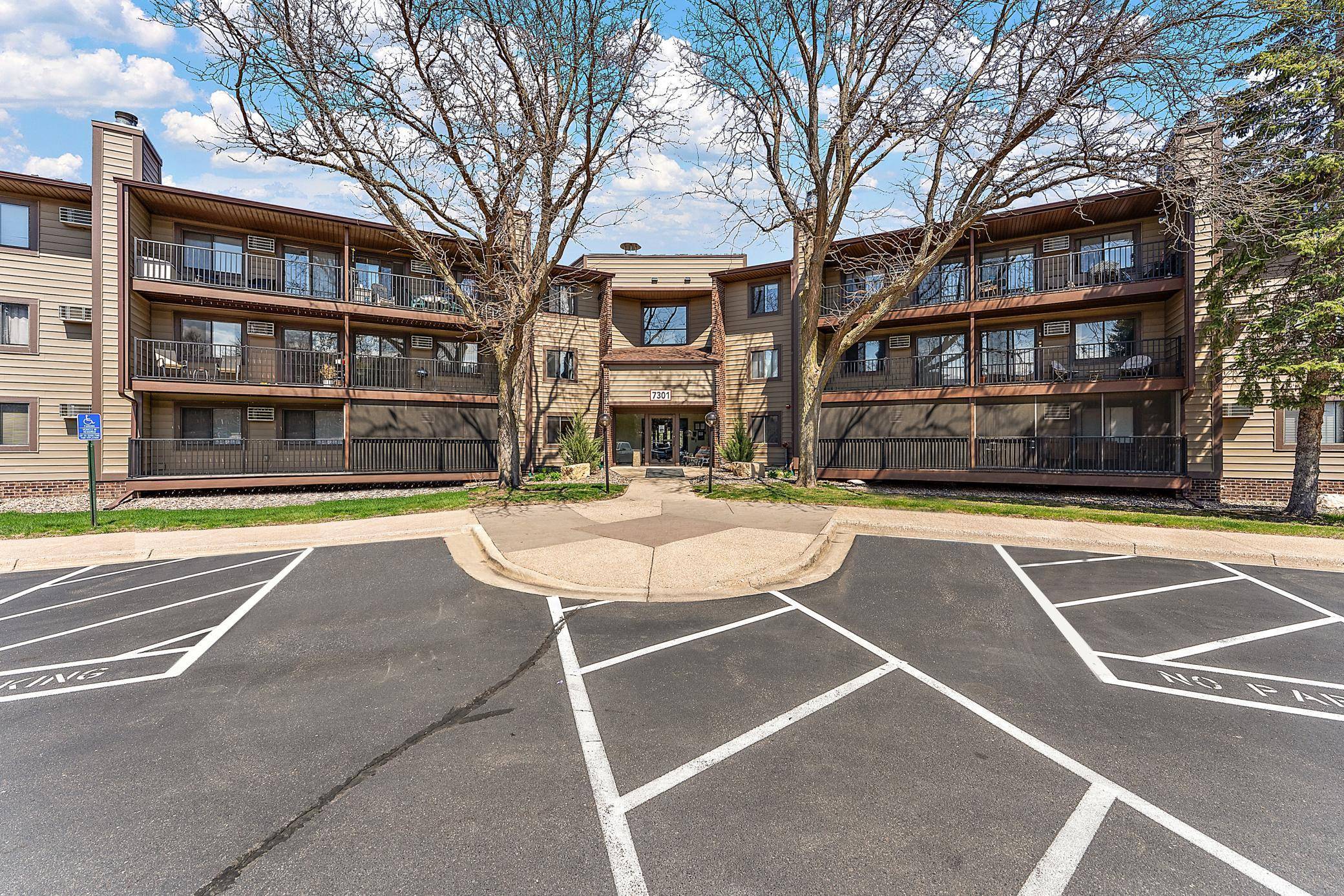 Bloomington, MN 55438,7301 W 101st ST #319