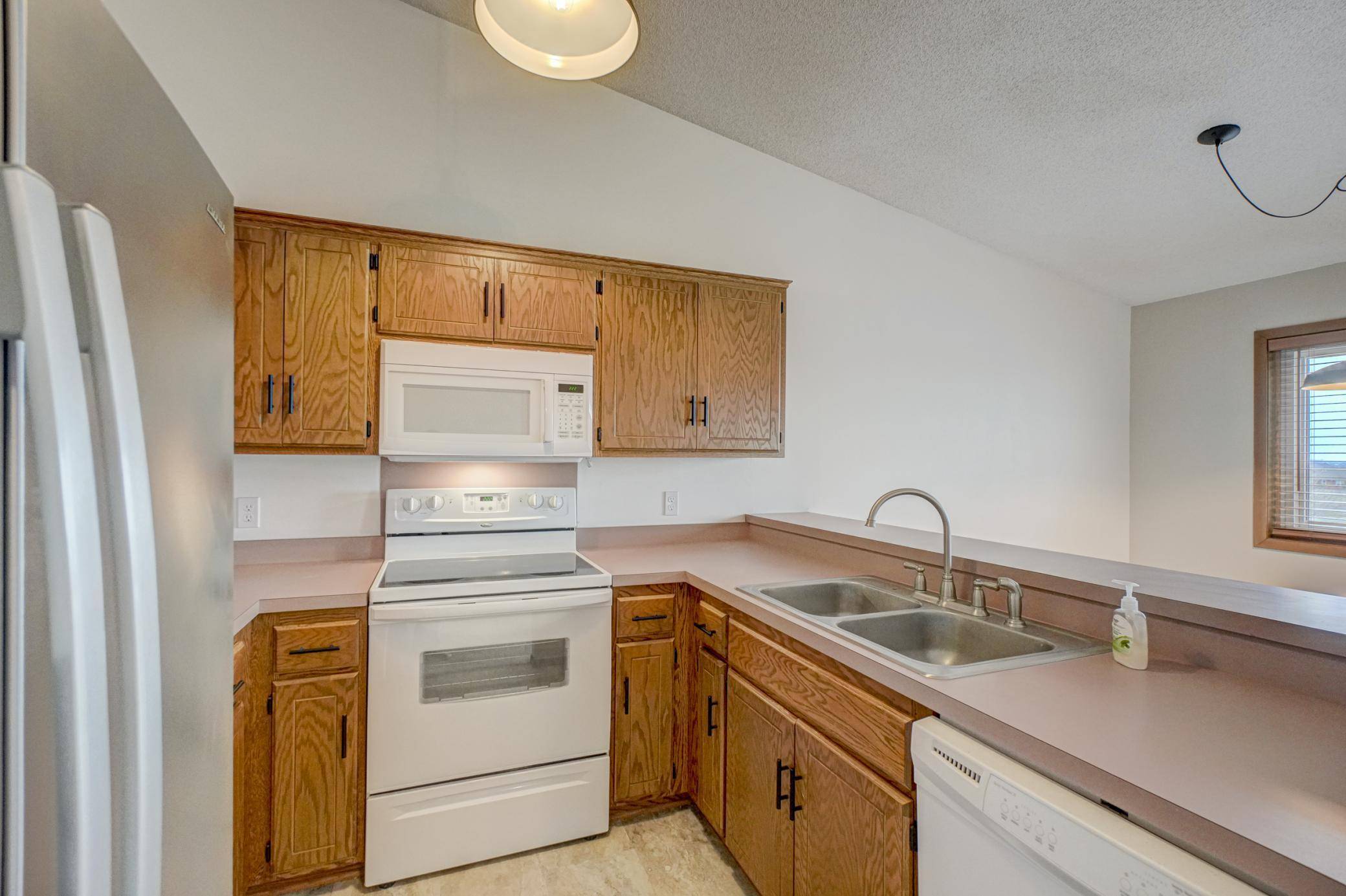 Apple Valley, MN 55124,14831 Endicott WAY #315
