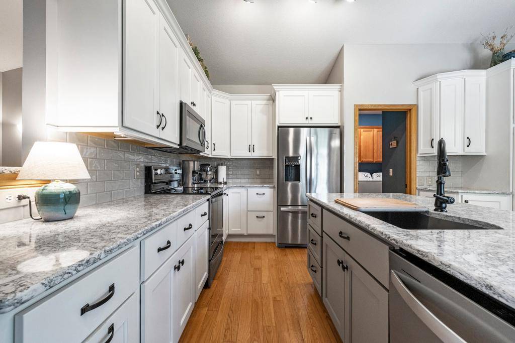 Apple Valley, MN 55124,14425 Freesia WAY