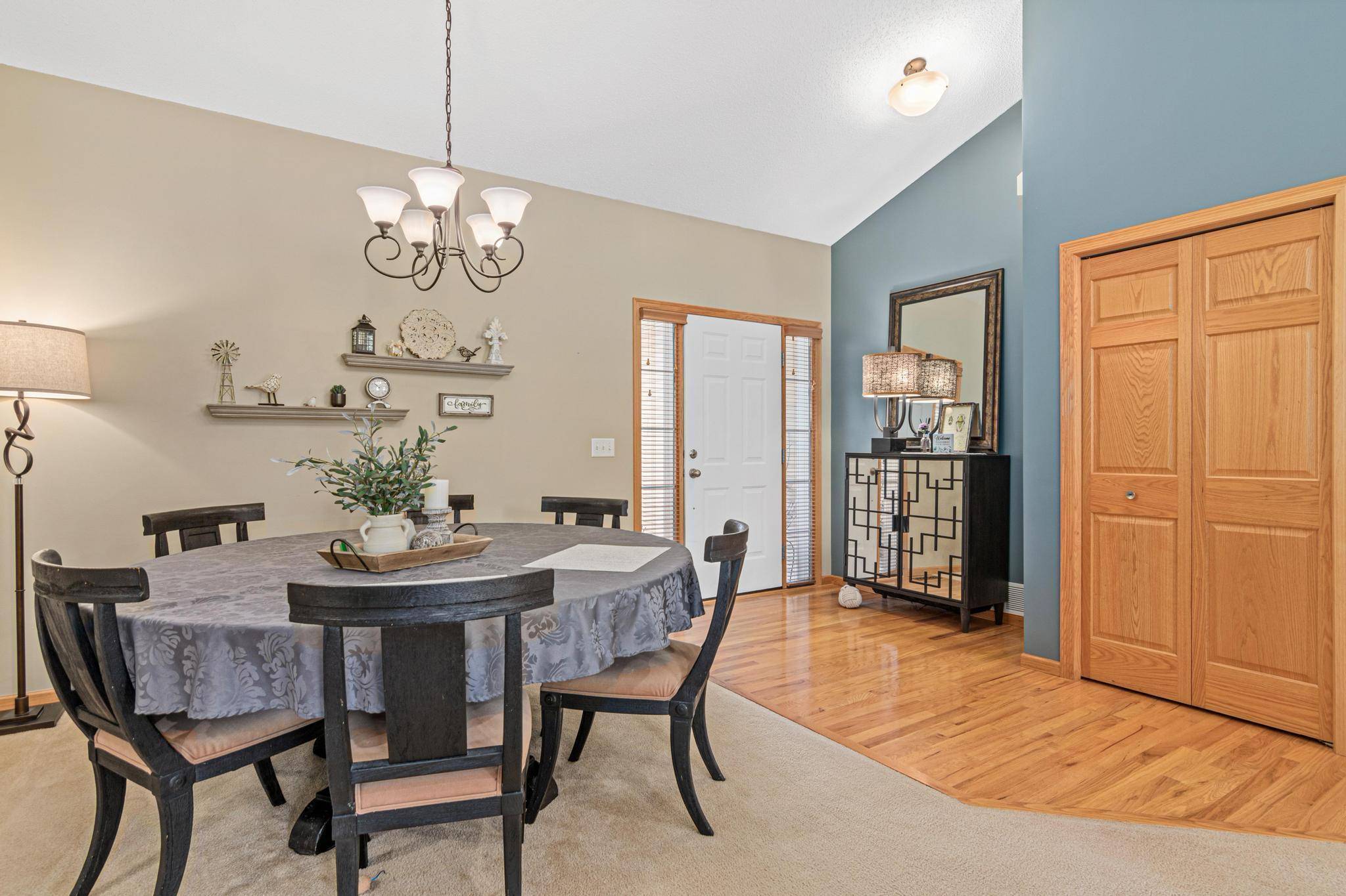 Minnetrista, MN 55375,3958 Landings DR