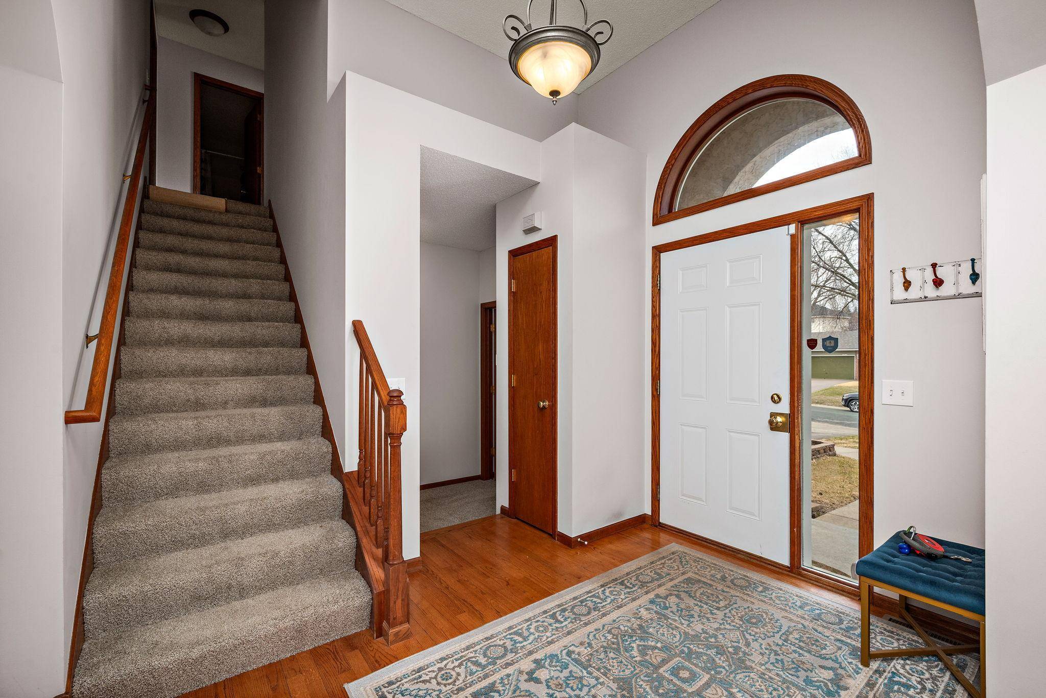 Eden Prairie, MN 55347,12629 Stoney WAY