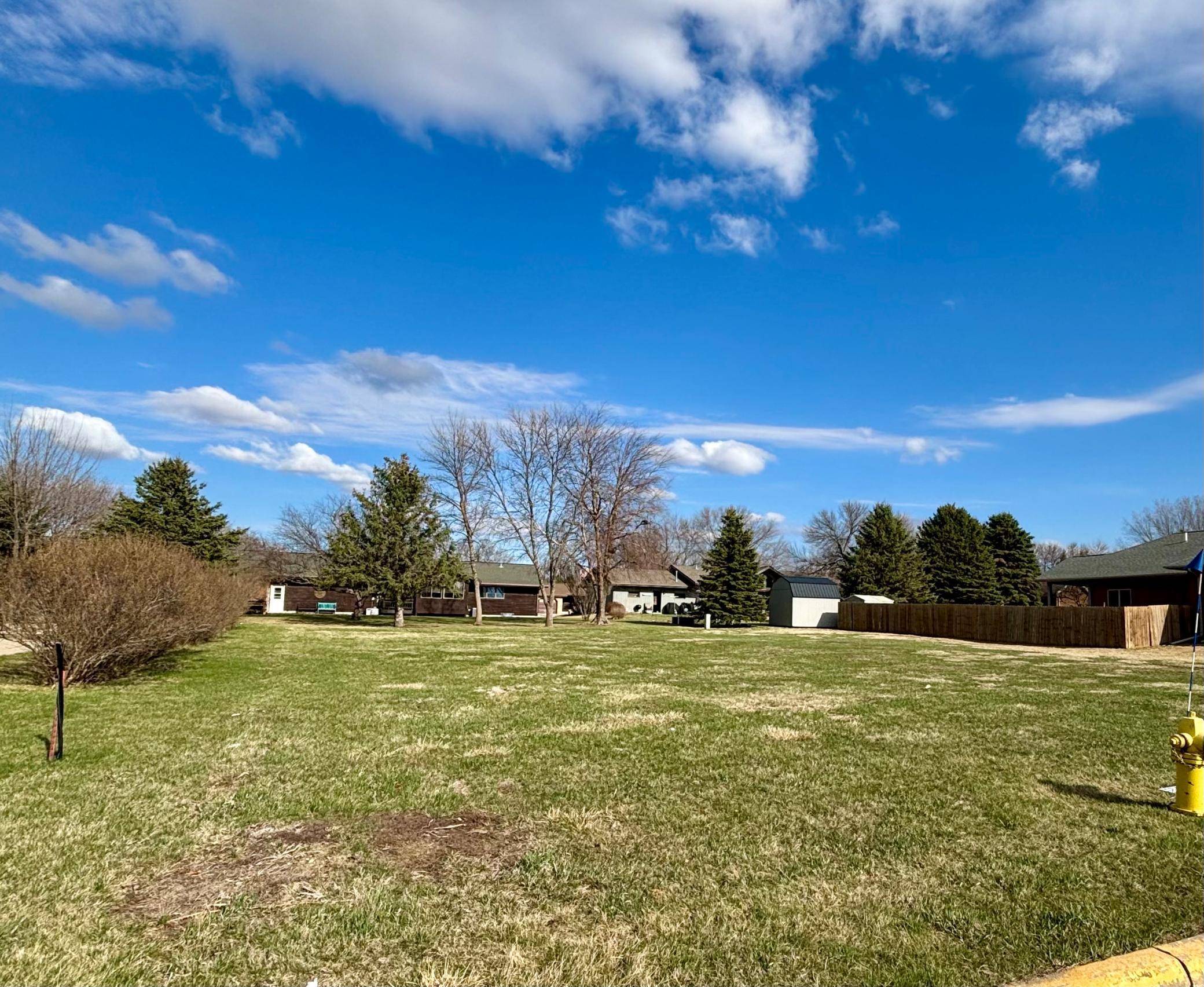 Pipestone, MN 56164,907 9th AVE SW