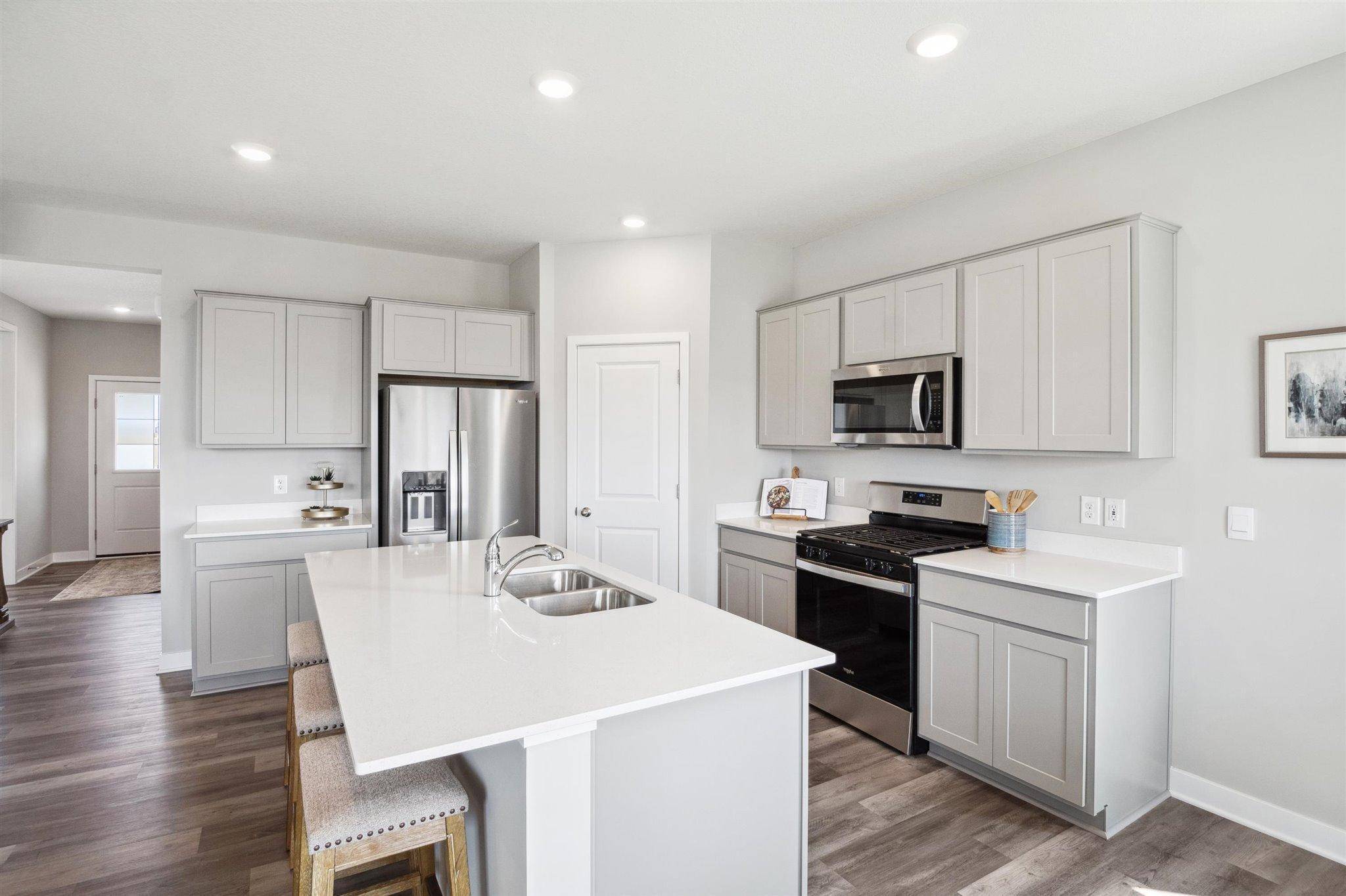 Woodbury, MN 55129,8337 Brumby TRL