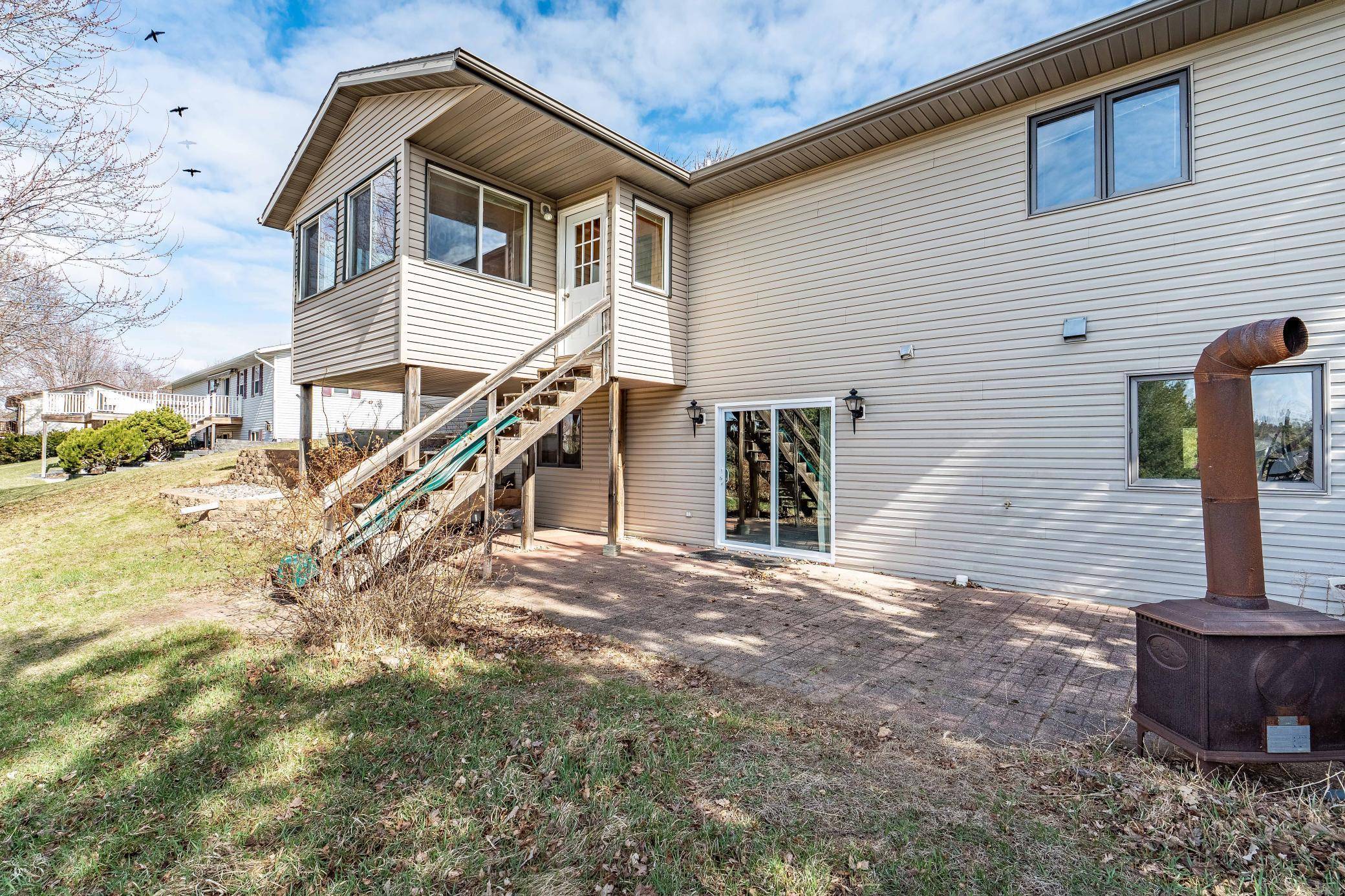 Battle Lake, MN 56515,514 E Summit ST
