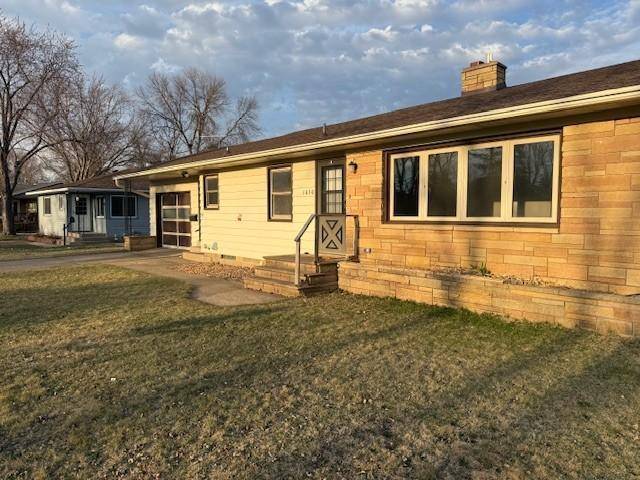 Saint Cloud, MN 56303,1030 32nd AVE N