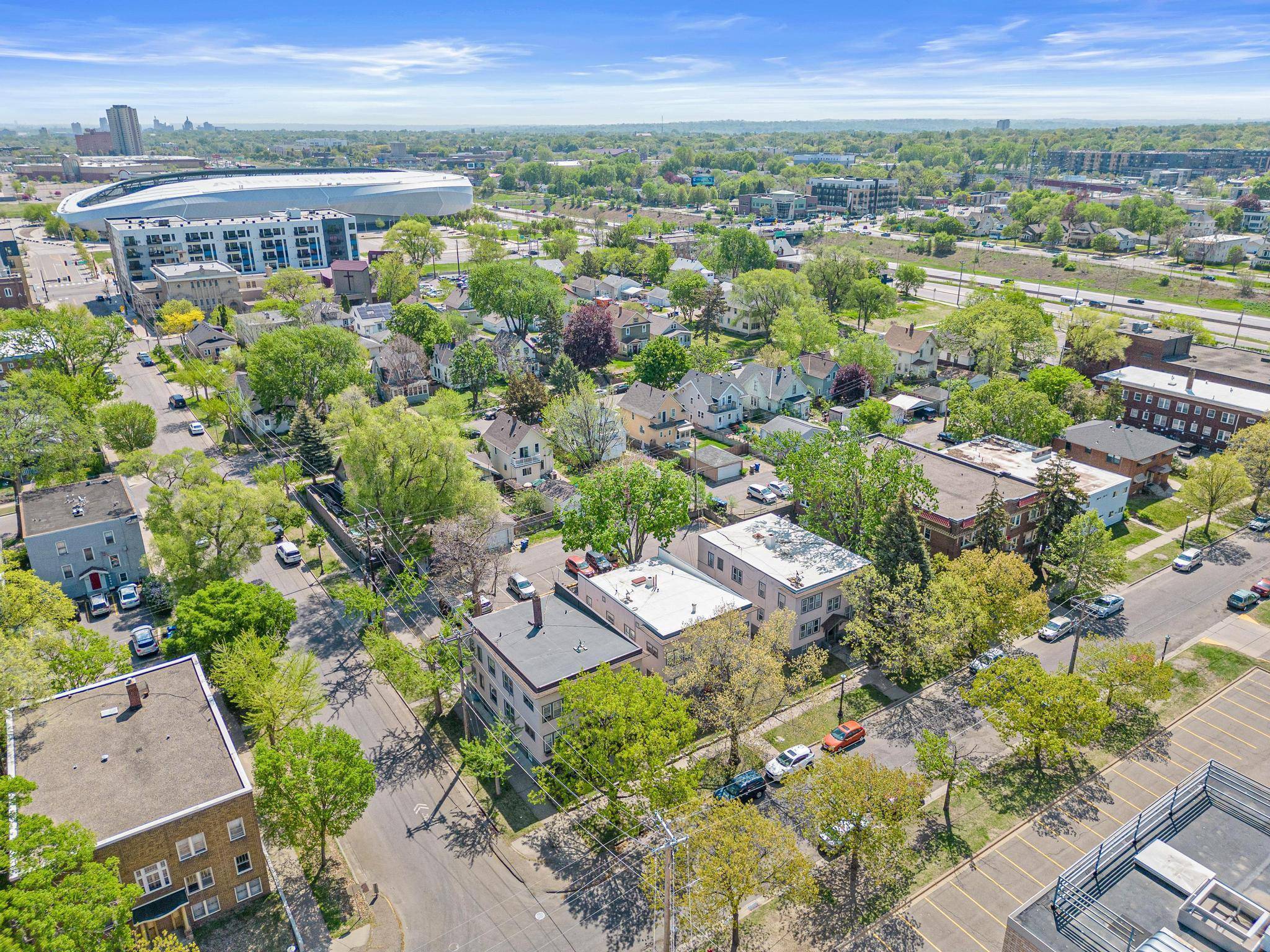 Saint Paul, MN 55104,412, 418, 422 Pierce ST N