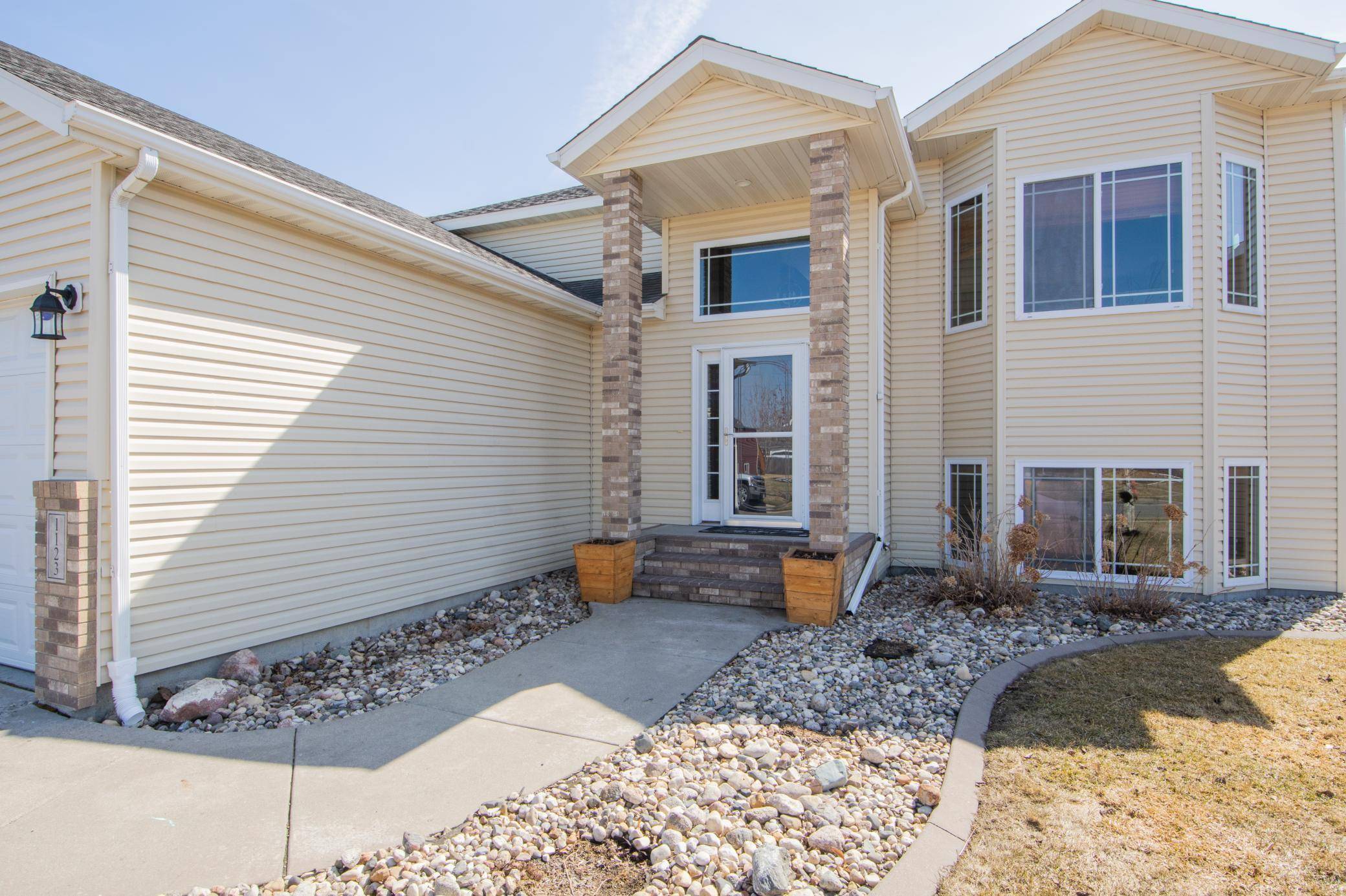 Moorhead, MN 56560,1123 38th AVE S