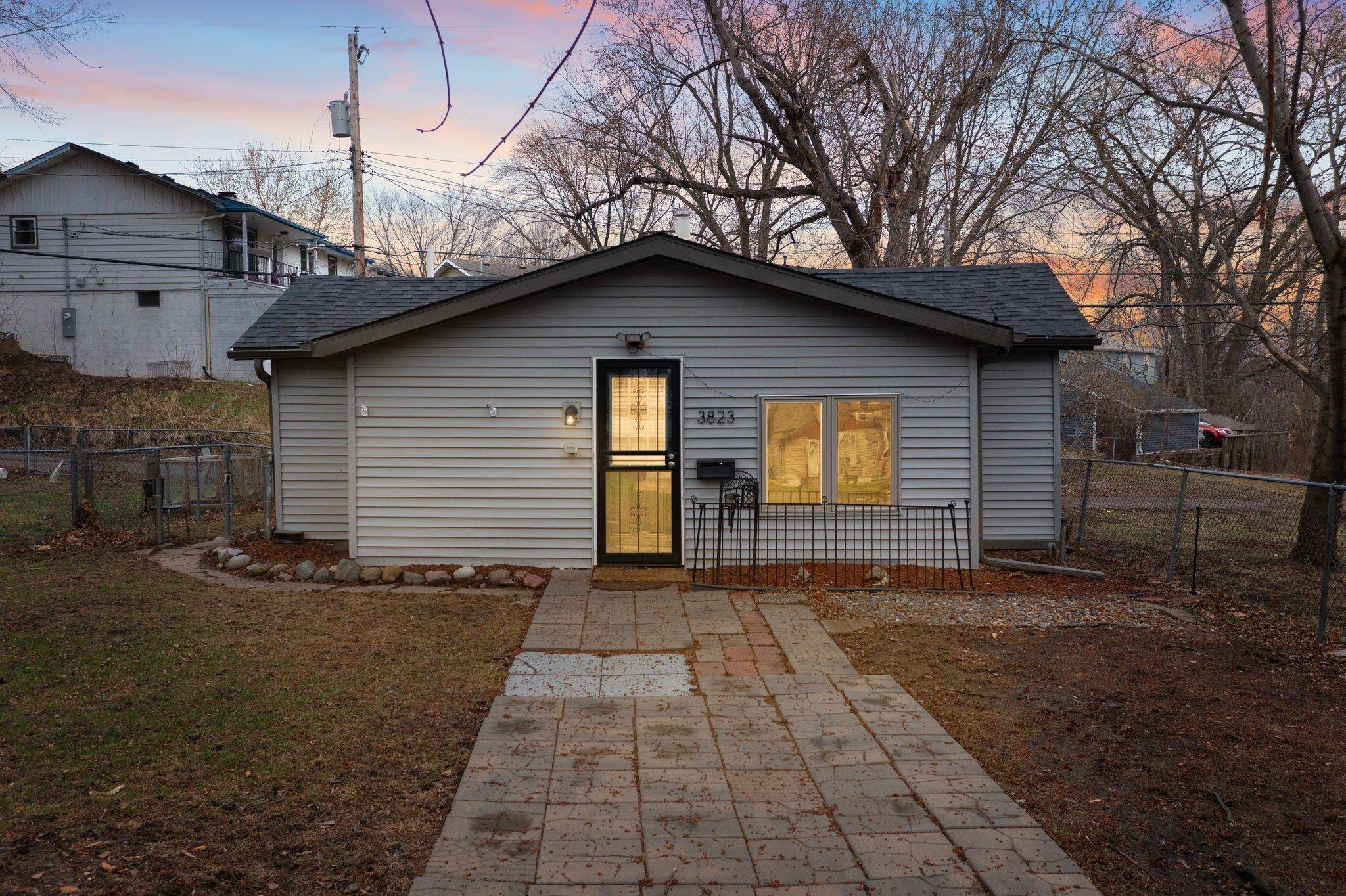 Columbia Heights, MN 55421,3823 Polk ST NE
