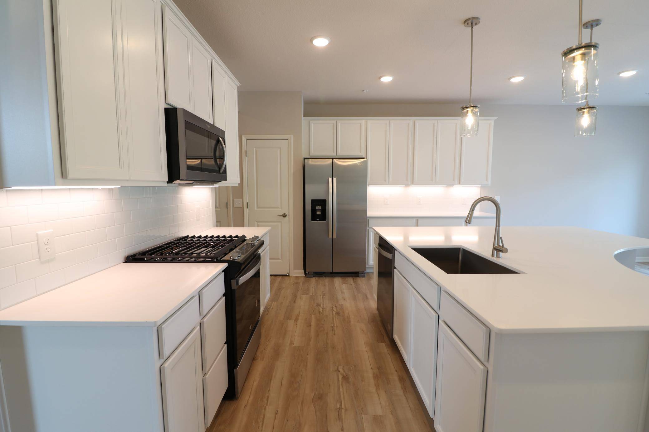 Woodbury, MN 55129,4796 AirLake DR