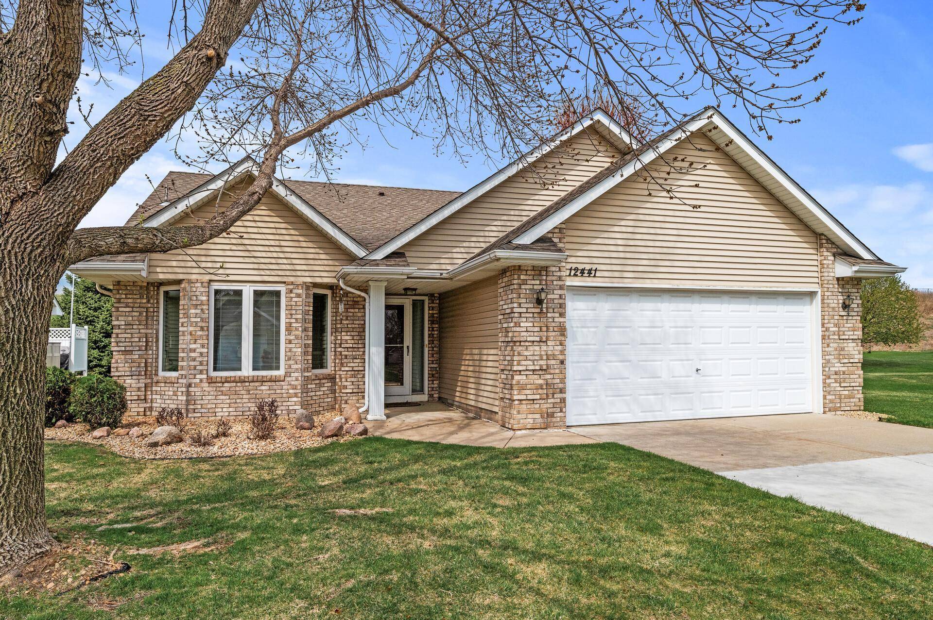 Coon Rapids, MN 55433,12441 Wedgewood PL NW