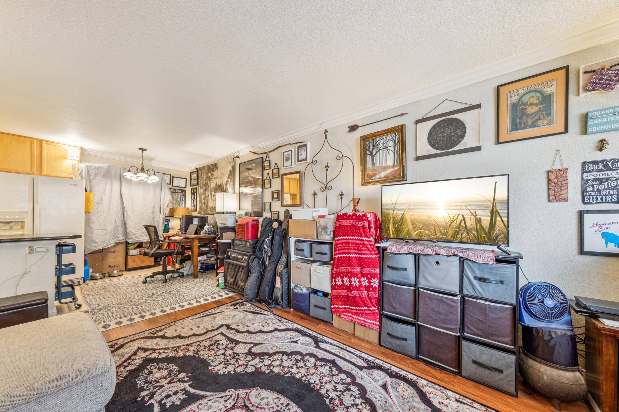 Minneapolis, MN 55408,3120 Hennepin AVE #103