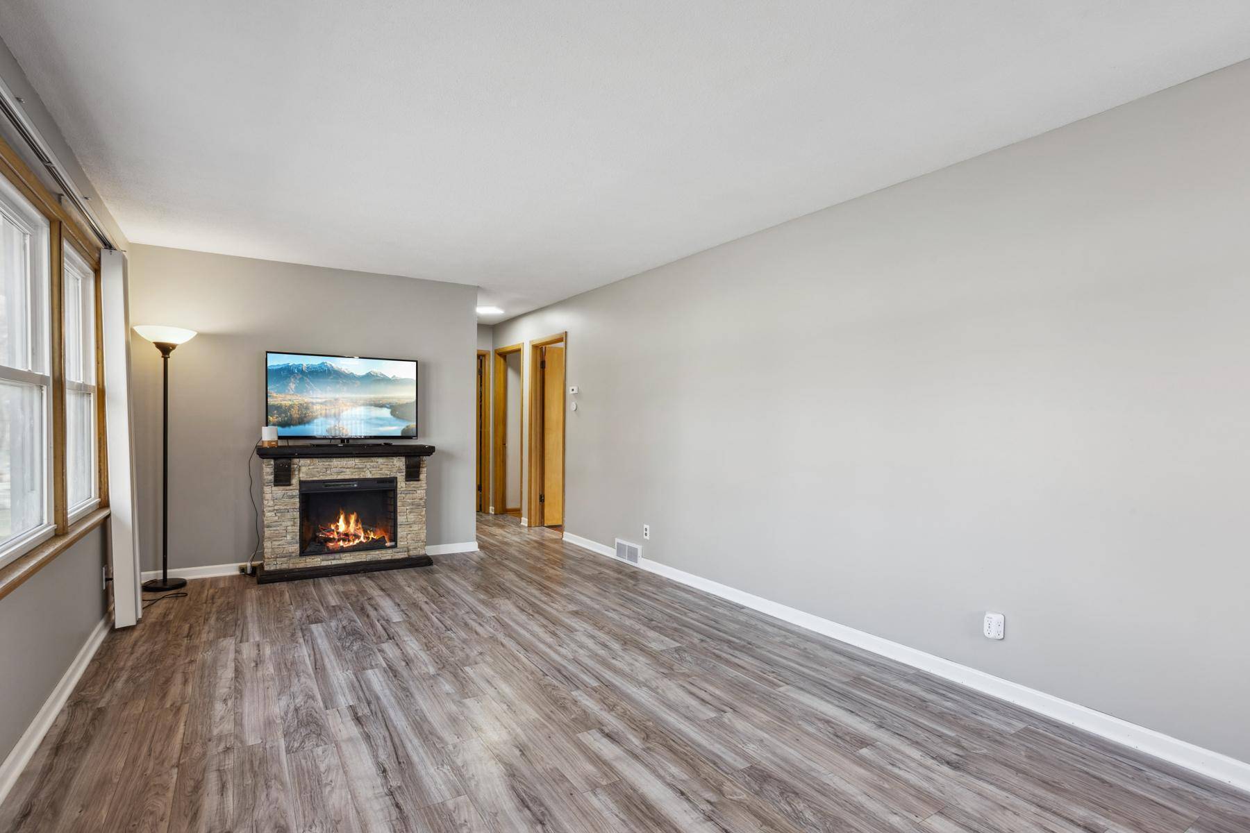 Shakopee, MN 55379,619 Jefferson ST S
