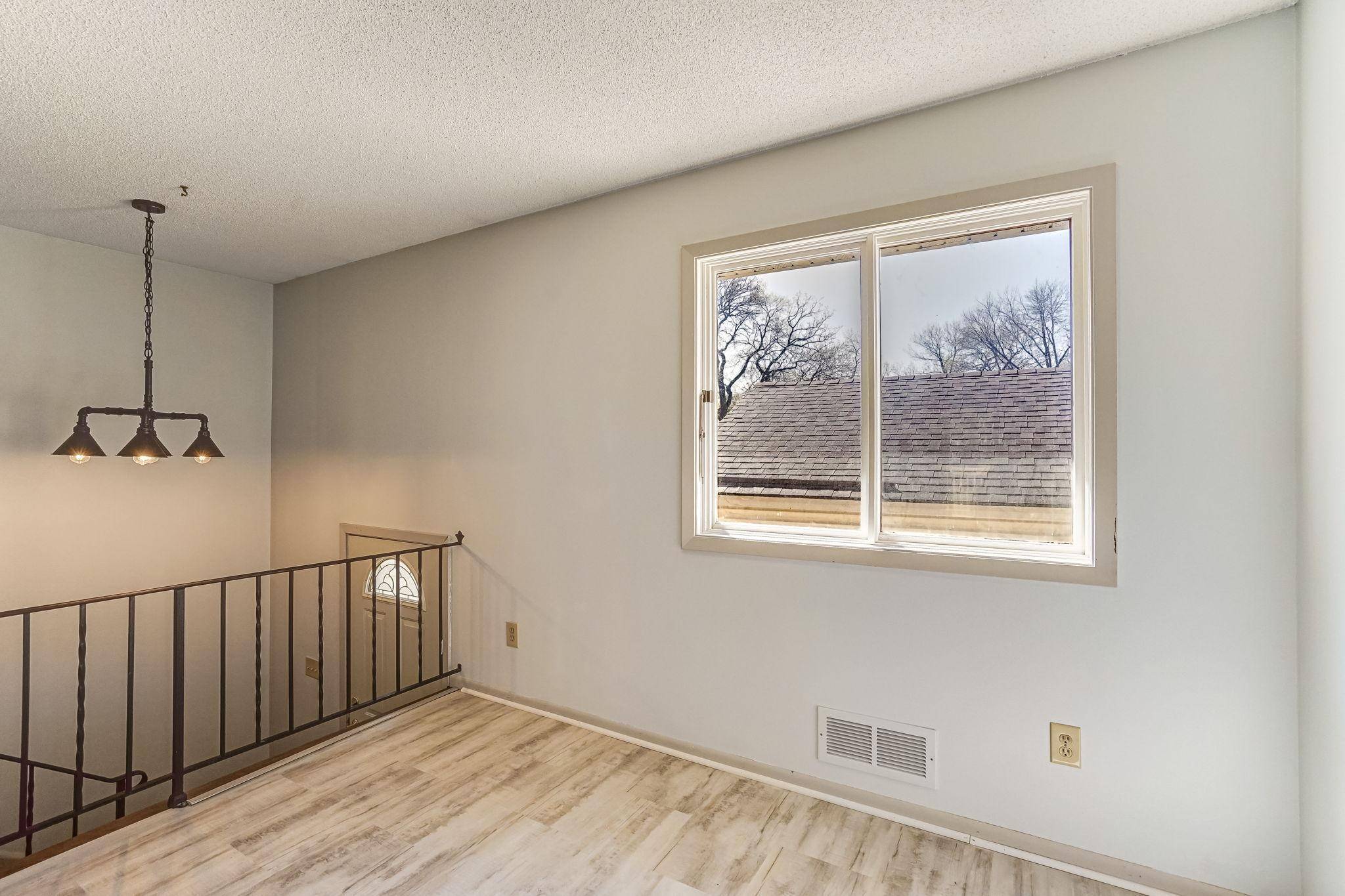 Coon Rapids, MN 55448,12186 Drake ST NW