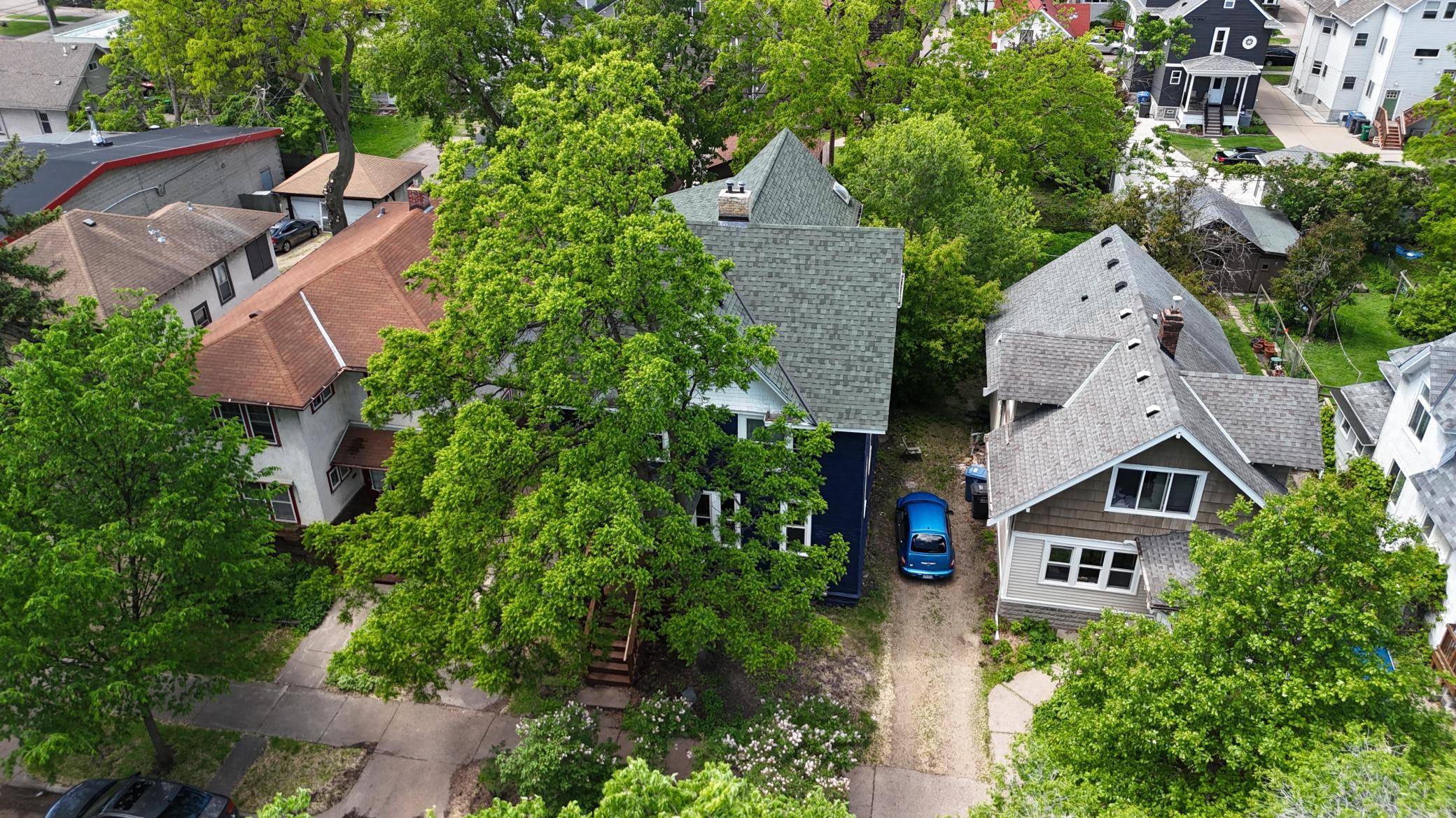 Minneapolis, MN 55414,1023 17th AVE SE