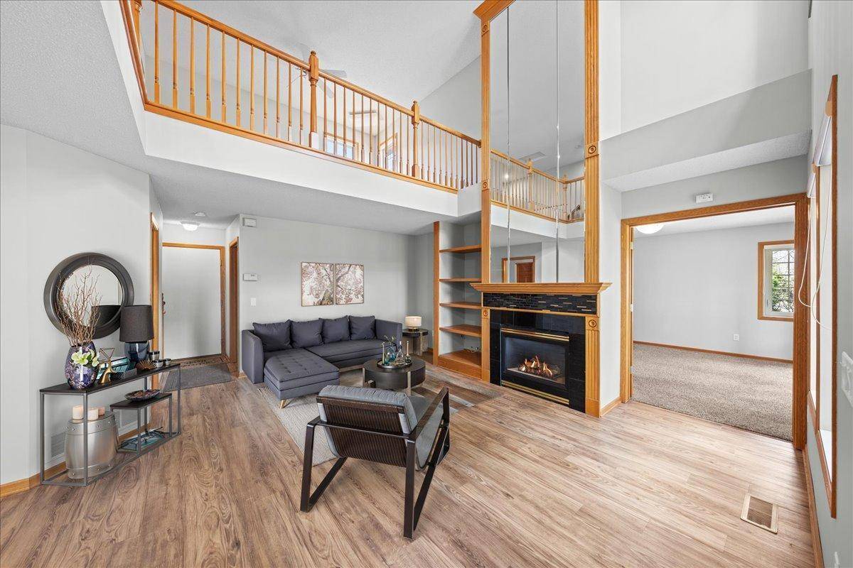 Hudson, WI 54016,1818 Hunter Hill RD